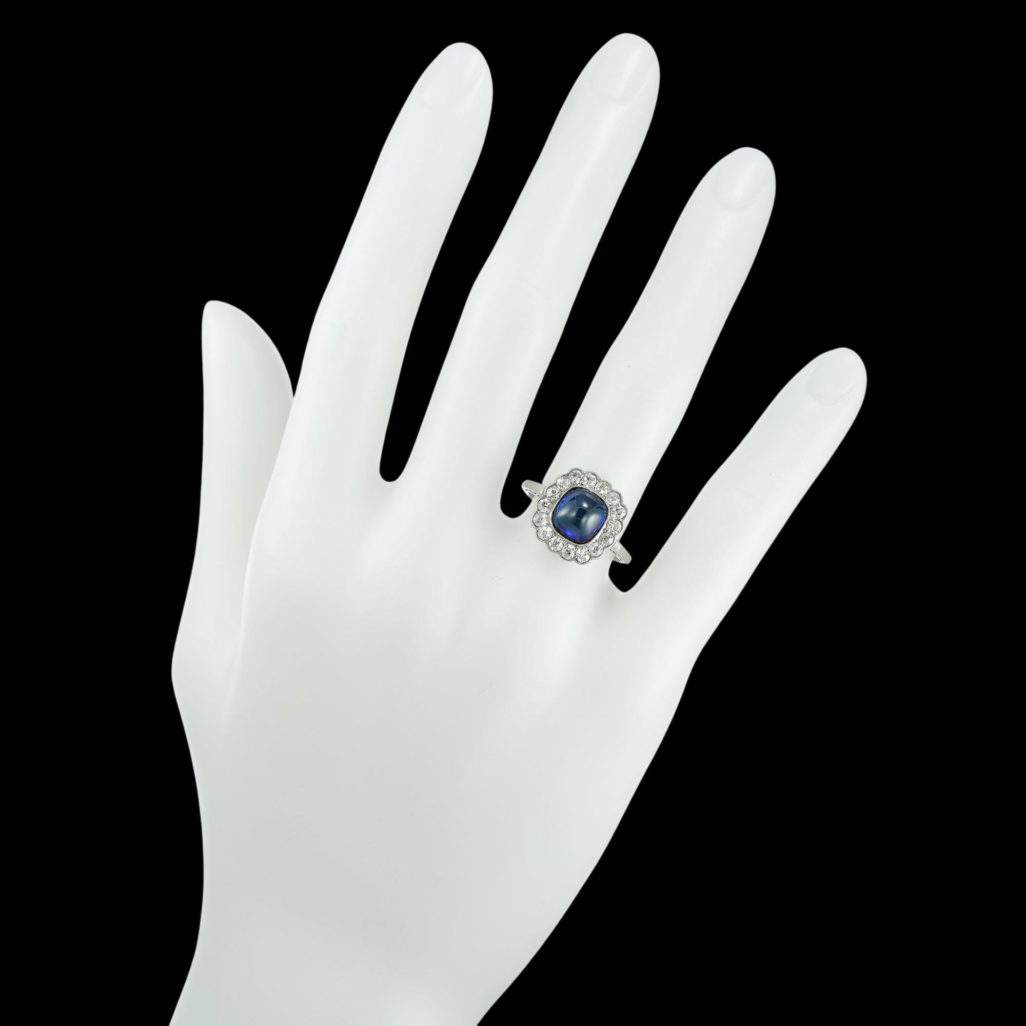 Women's or Men's Art Deco Sugarloaf Sapphire and Diamond Ring For Sale