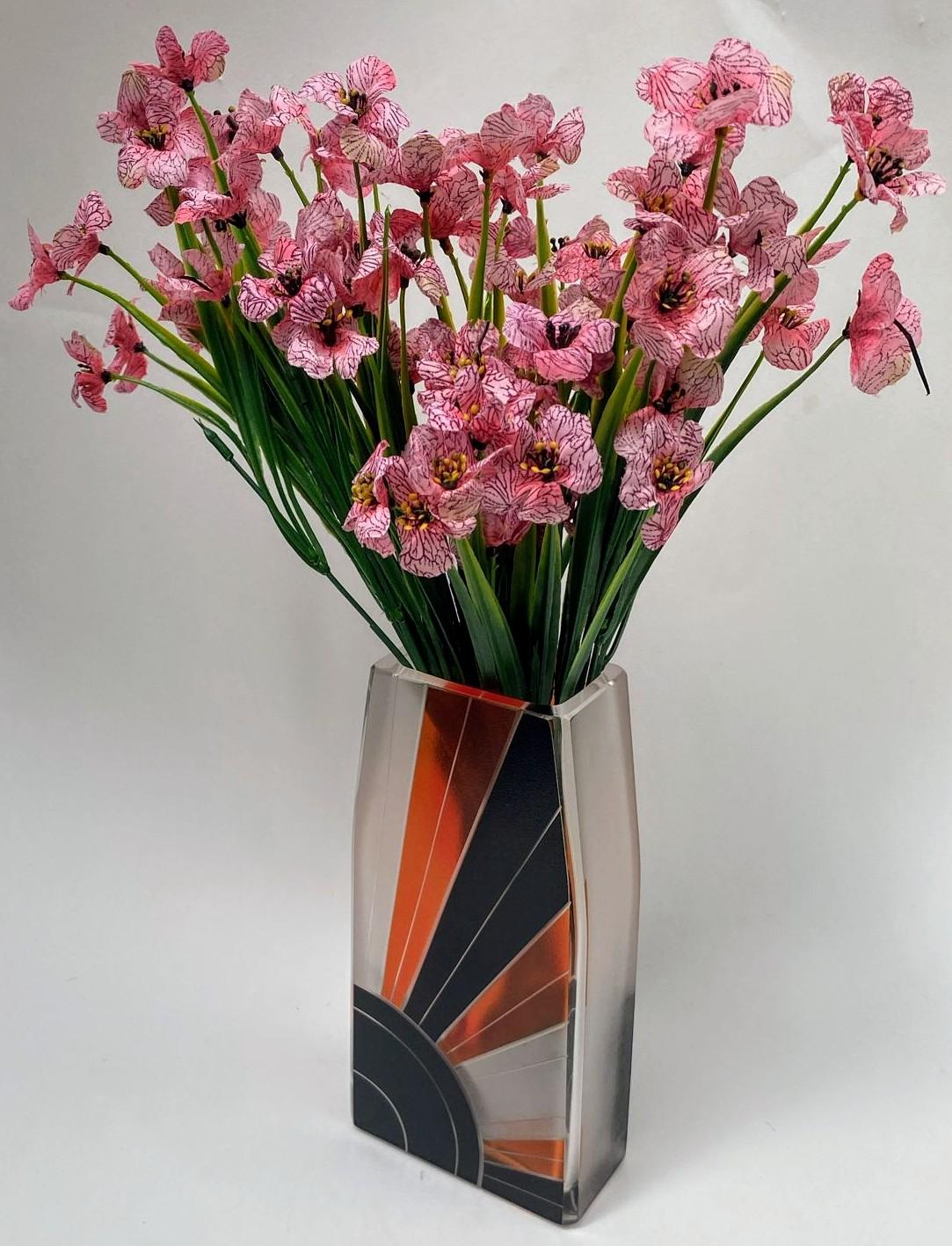 XX secolo Art Deco Sunray Patterned Enamel Decorated Glass Vase, c1930 in vendita