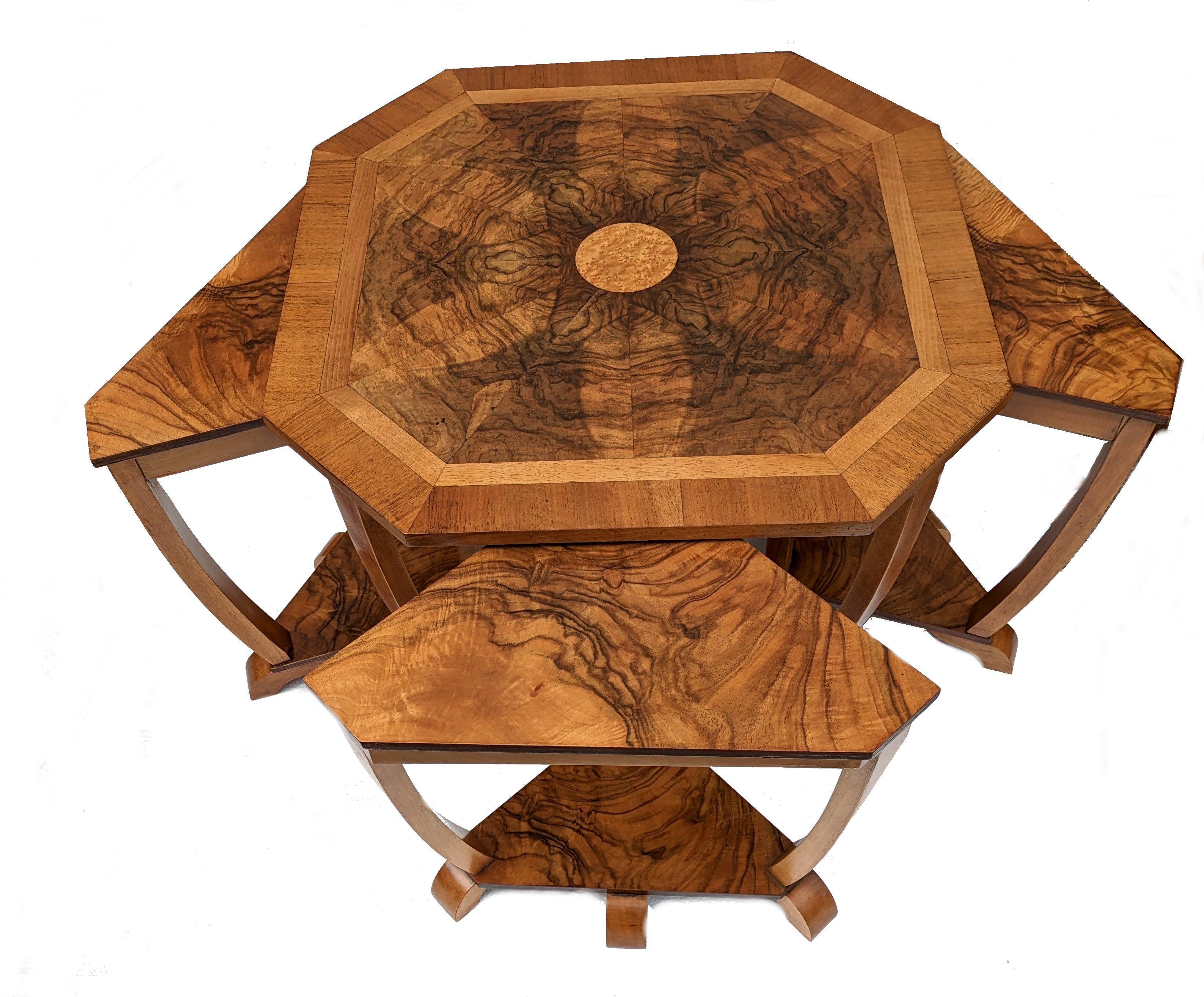 Art Deco Super Stylish Walnut Nest of Five Tables, English, c1930s For Sale 1