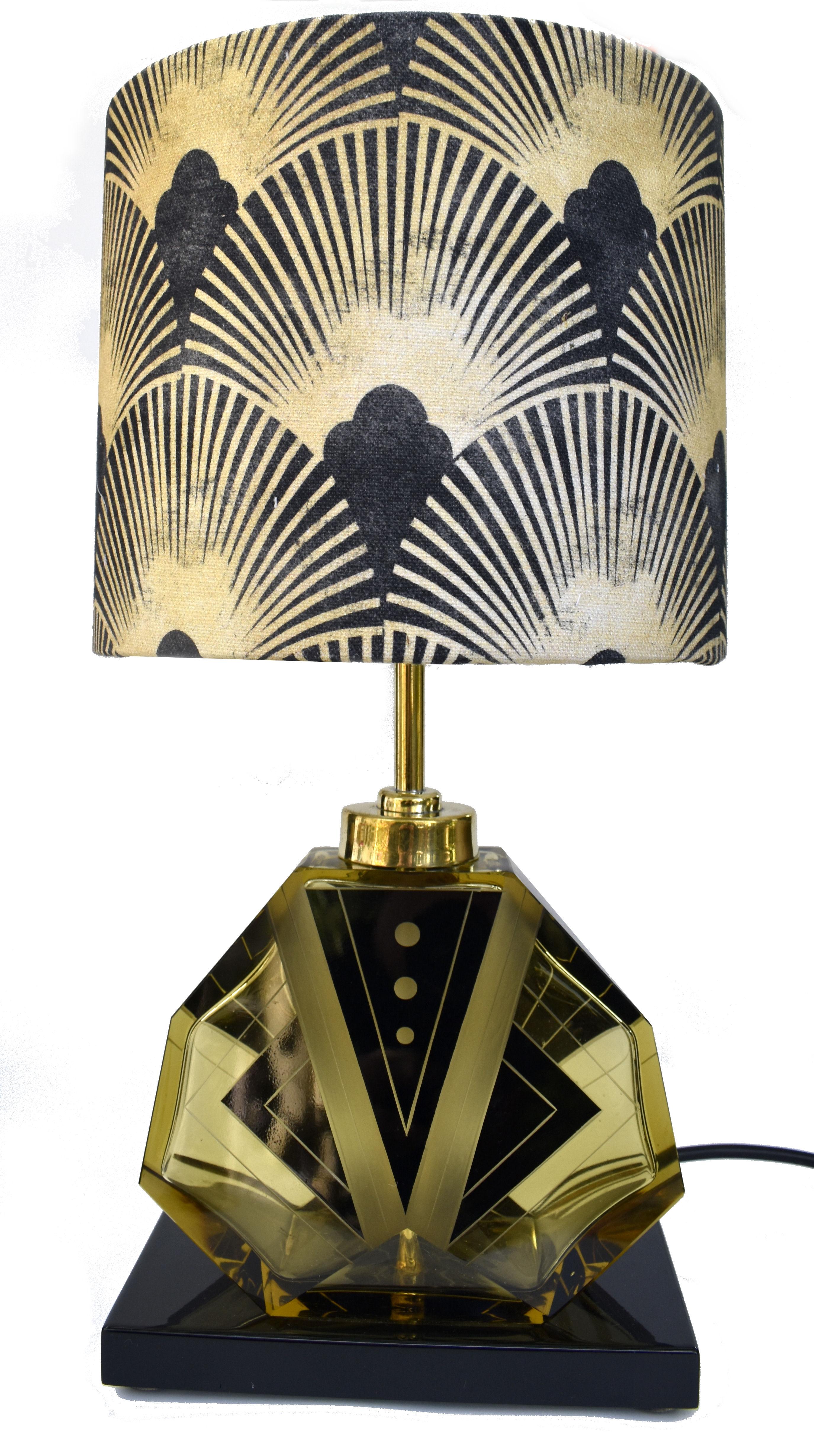 Art Deco Superb Iconic Glass Table Lamp by Karl Palda, C1930 1