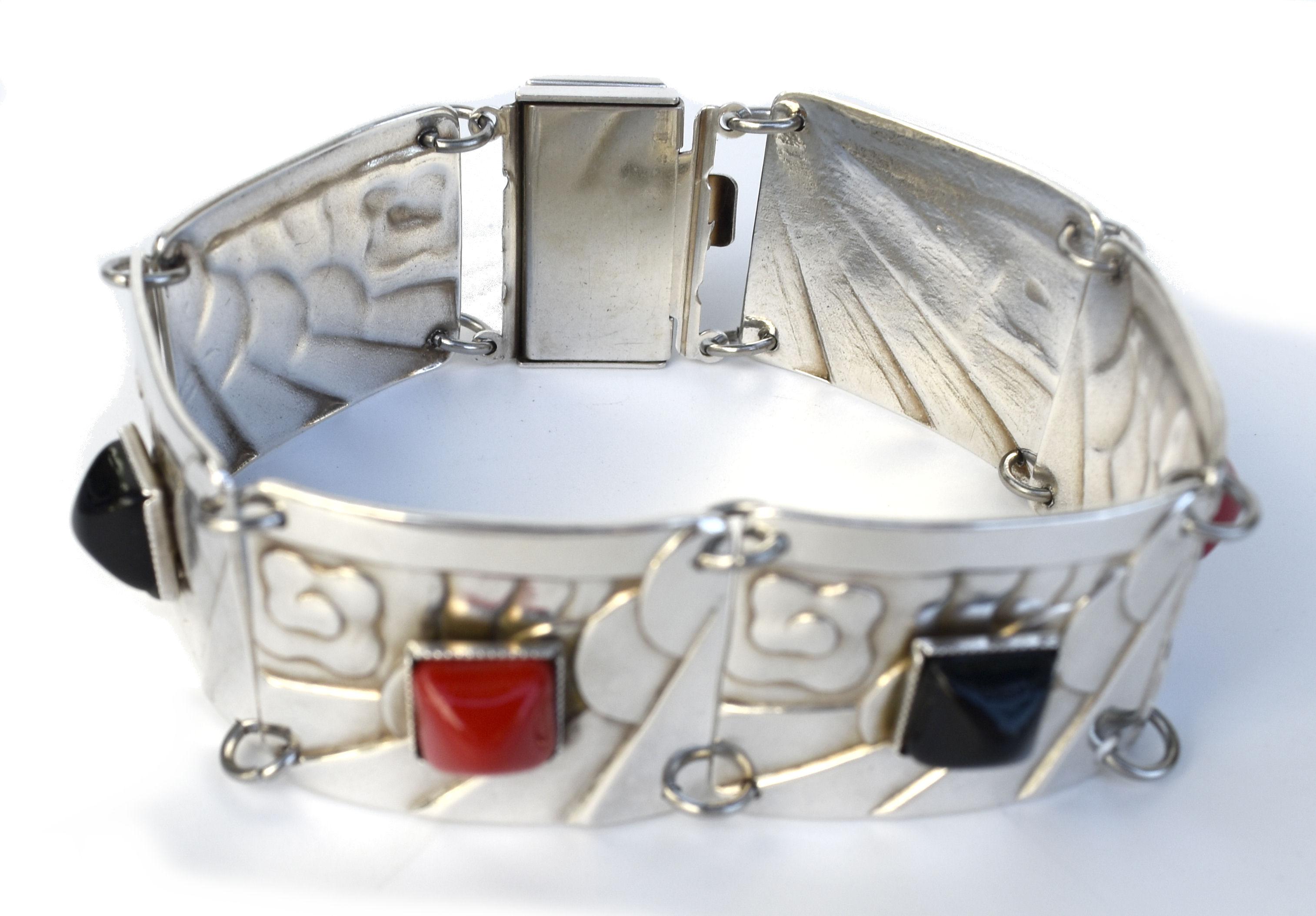 Art Deco Superbly Stylish Geometric Modernist Ladies Panel Bracelet For Sale 3