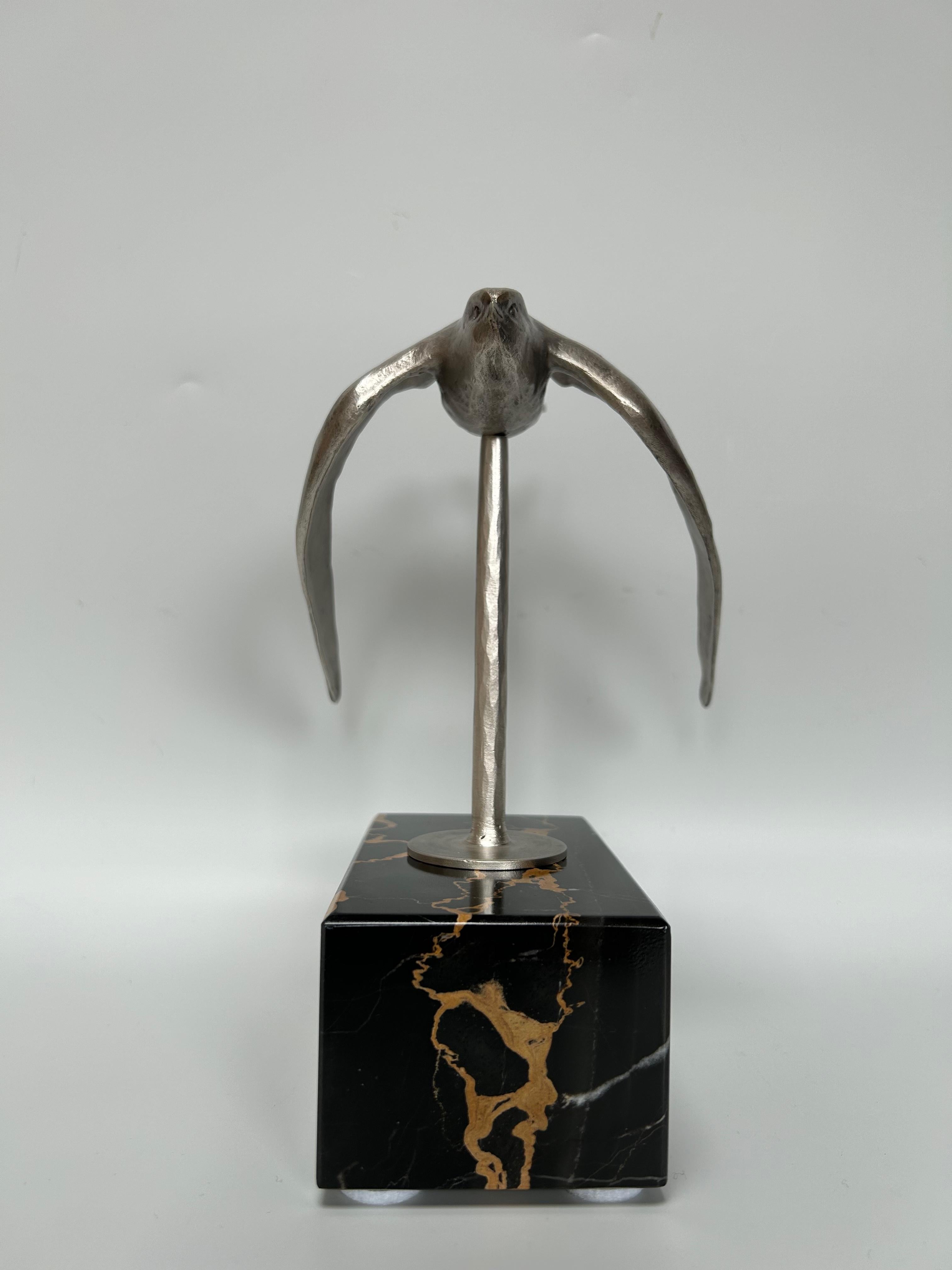 Art Deco Swallow Sculpture Signed Ruchot In Excellent Condition In NANTES, FR
