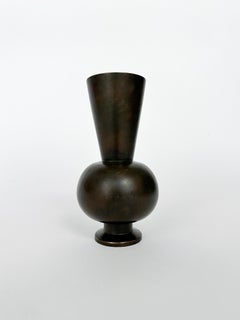 Vase en bronze suédois Art Déco 1930s Swedish Grace