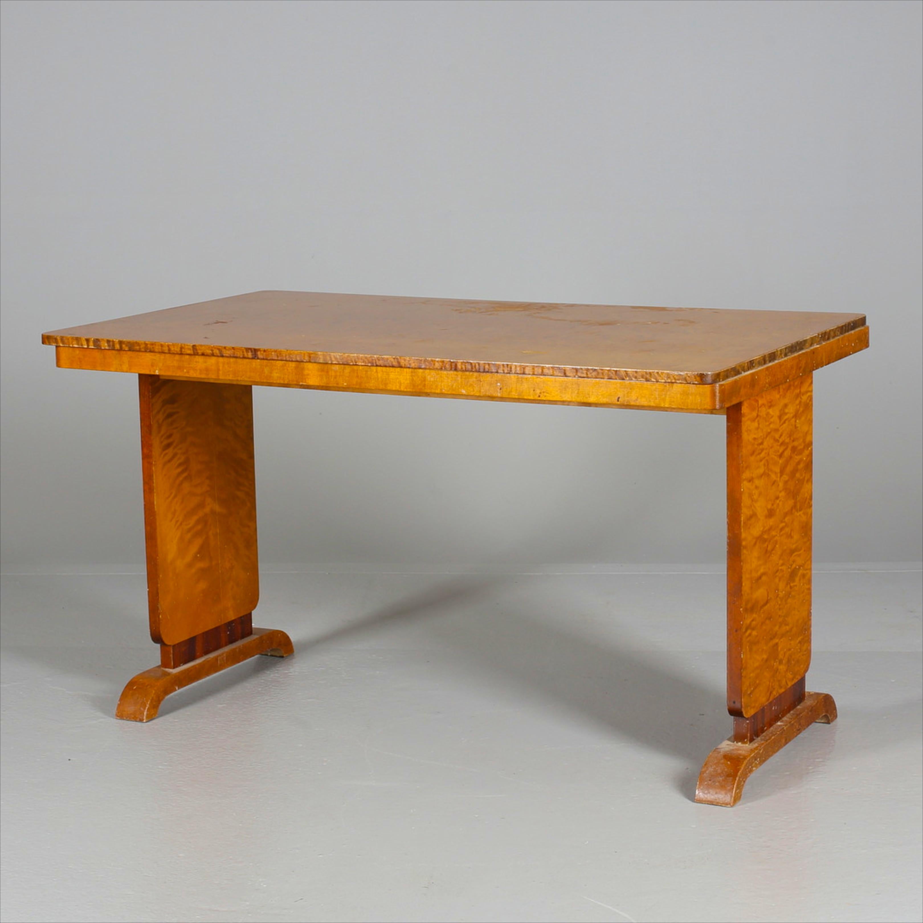 1930s dining table