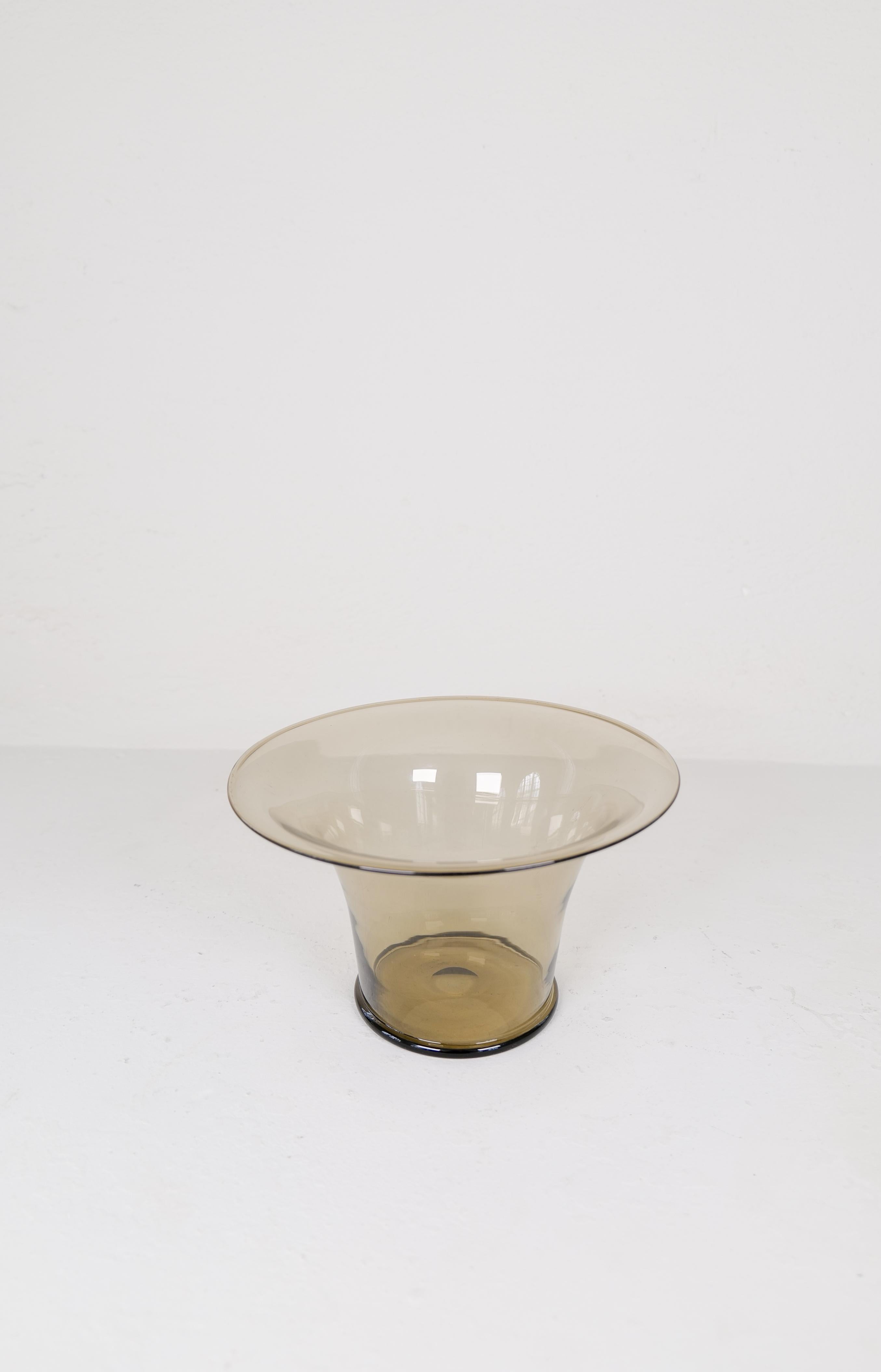 Art Déco / Grace svedese Set di 4 vasi di vetro Simon Gate Orrefors Svezia anni '20 in vendita 6