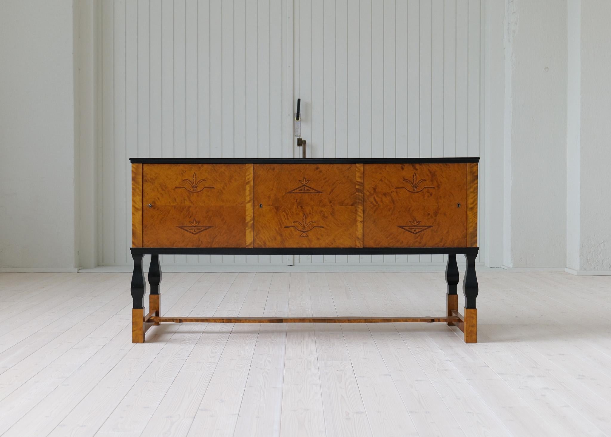 Metà XX secolo Art Déco / Credenza svedese Carl Malmsten 