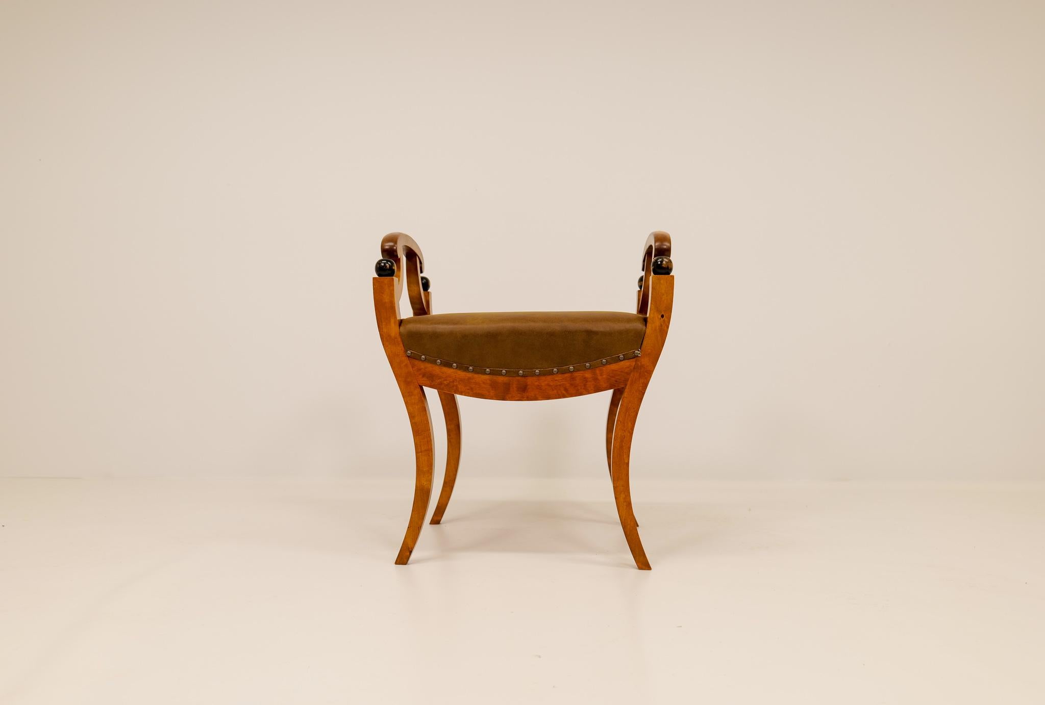 Mid-20th Century Art Deco Swedish Stool in Lacquered Birch and Leather Seat, 1940s