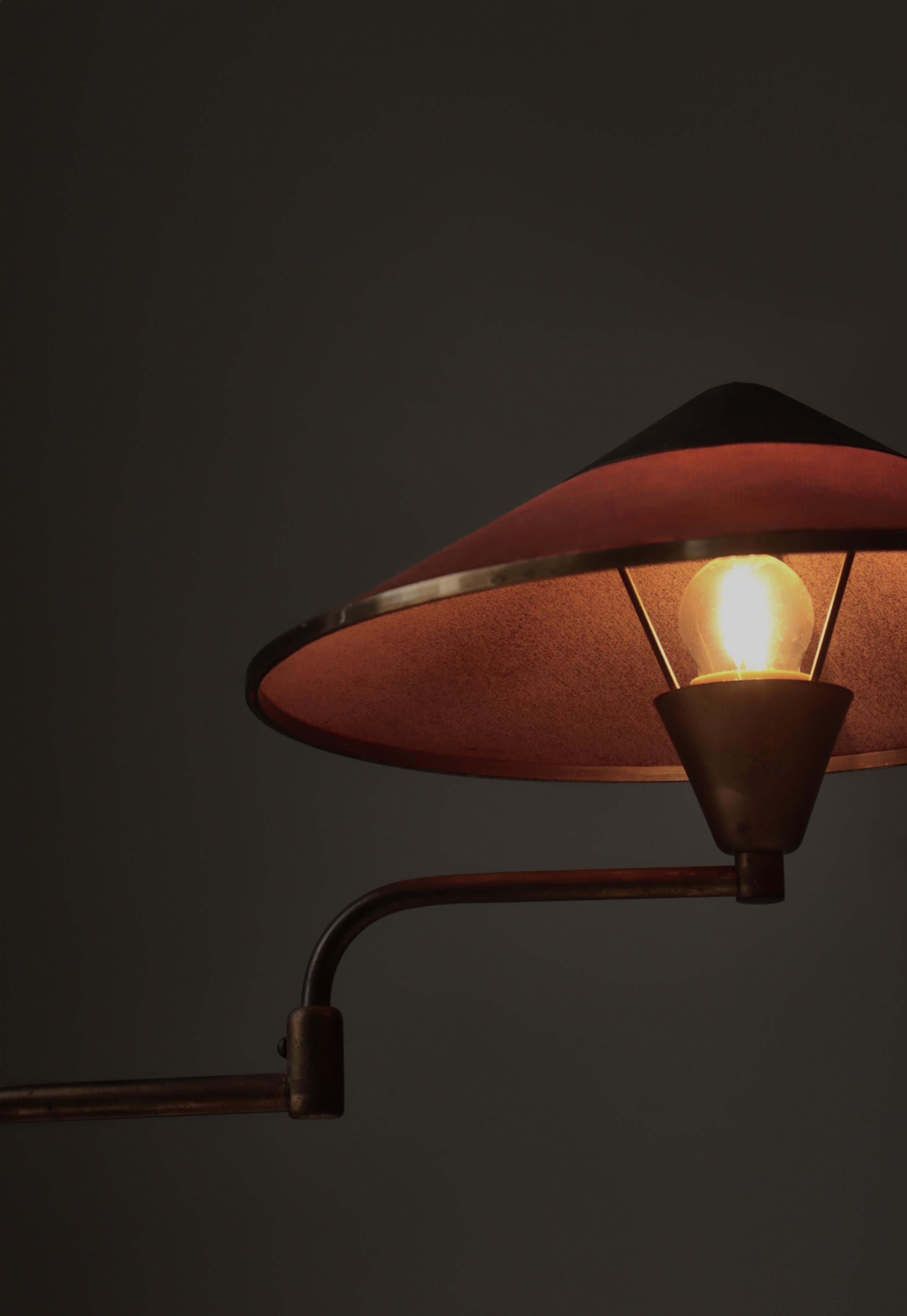 Art Deco Swing Desk Lamp in Patinated Brass by LYFA, Denmark, 1930s in vendita 3