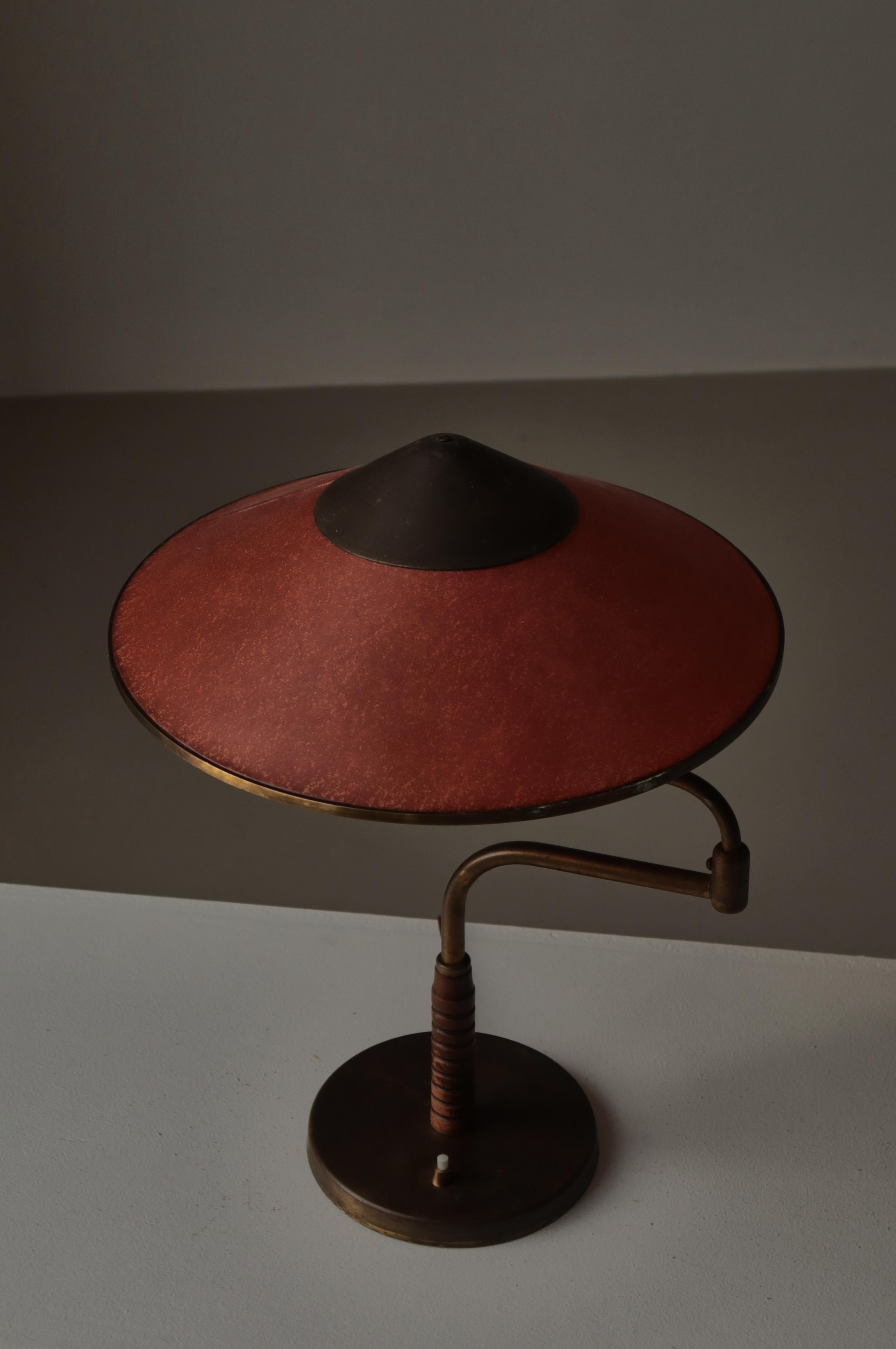 Art Deco Swing Desk Lamp in Patinated Brass by LYFA, Denmark, 1930s in vendita 1