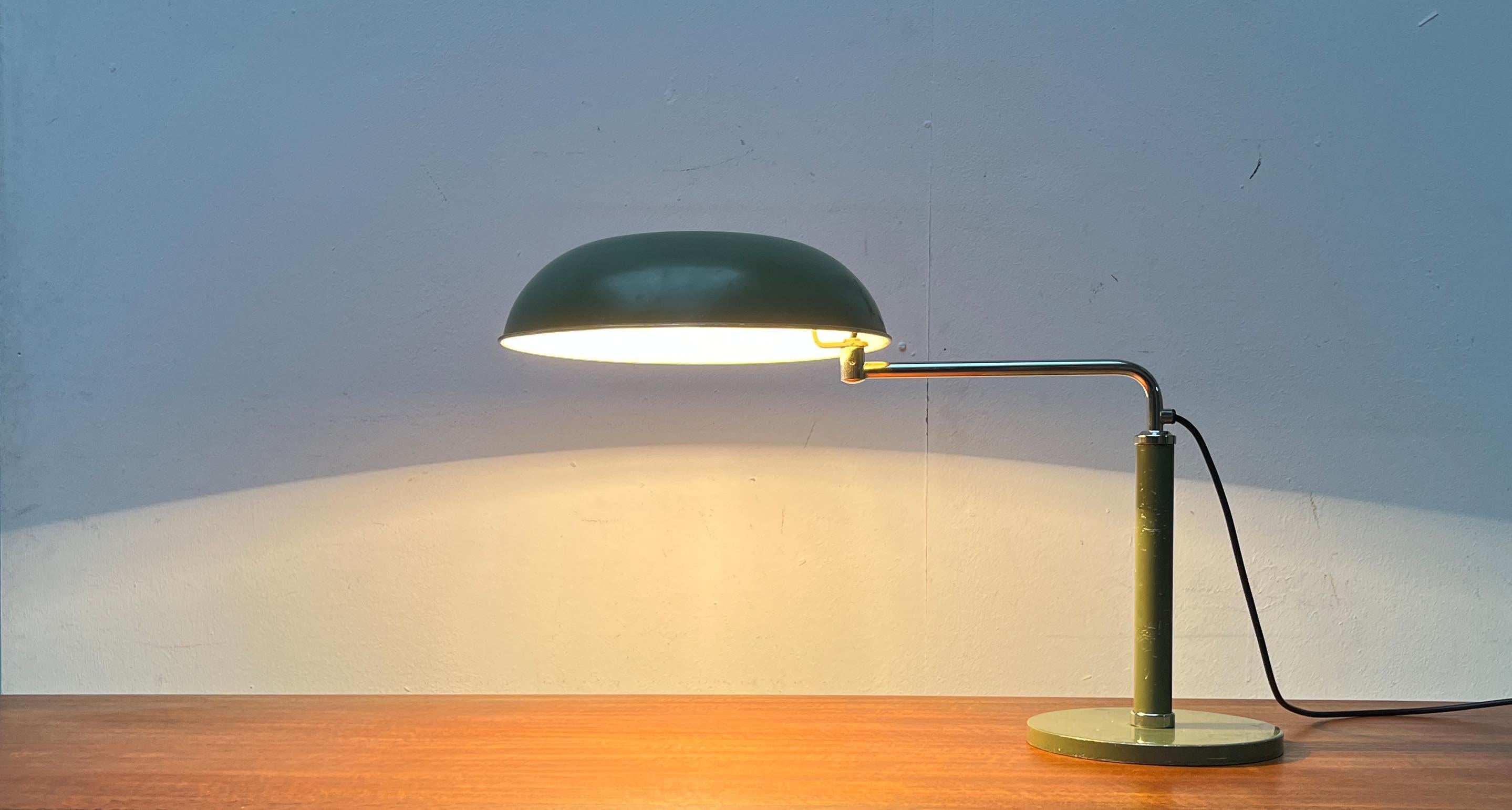 Metal Art Deco Swiss Quick 1500 Swivel Table Lamp by Alfred Müller for Amba, 1930s For Sale