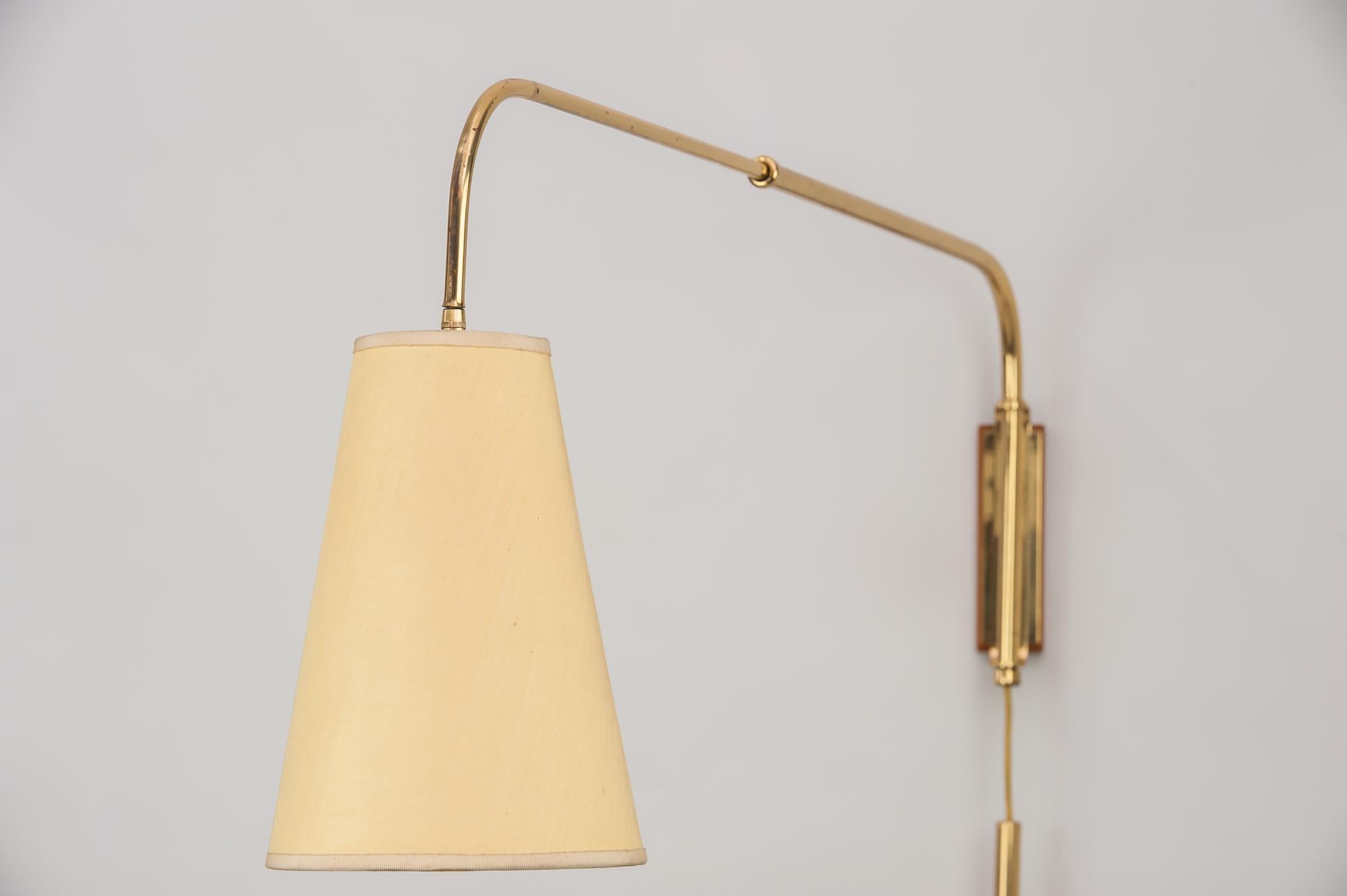 Art Deco Swiveling and Extendable Wall Lamp, circa 1950s 2