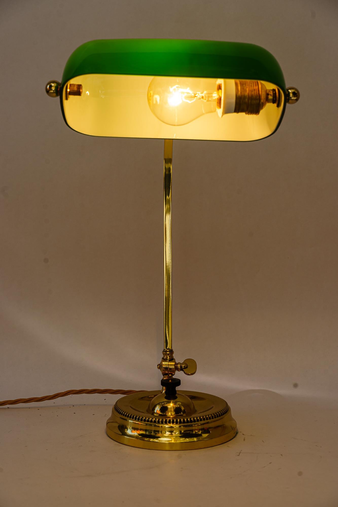 Art Deco swiveling banker table lamp with green glass vienna around 1920s For Sale 2