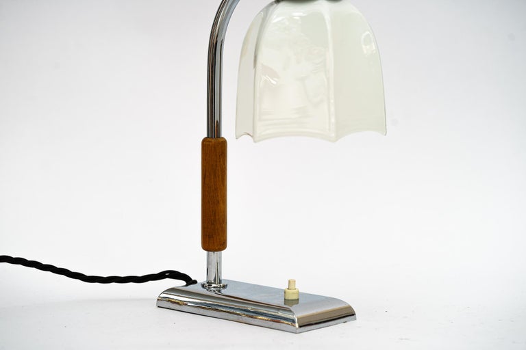 Austrian Art Deco Swiveling Chrome Table Lamp Vienna Around 1920s For Sale