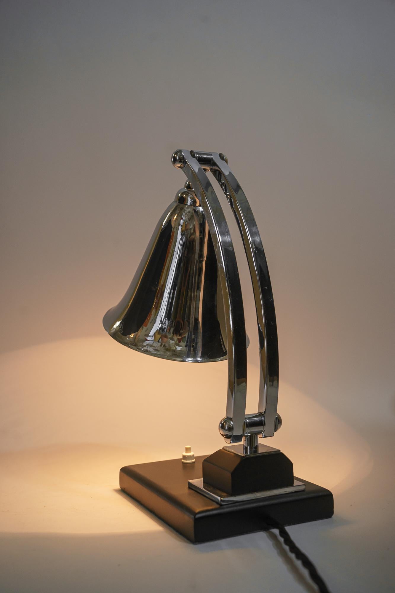 Art Deco Swiveling Chrome Table Lamp Vienna Around, 1930s For Sale 6