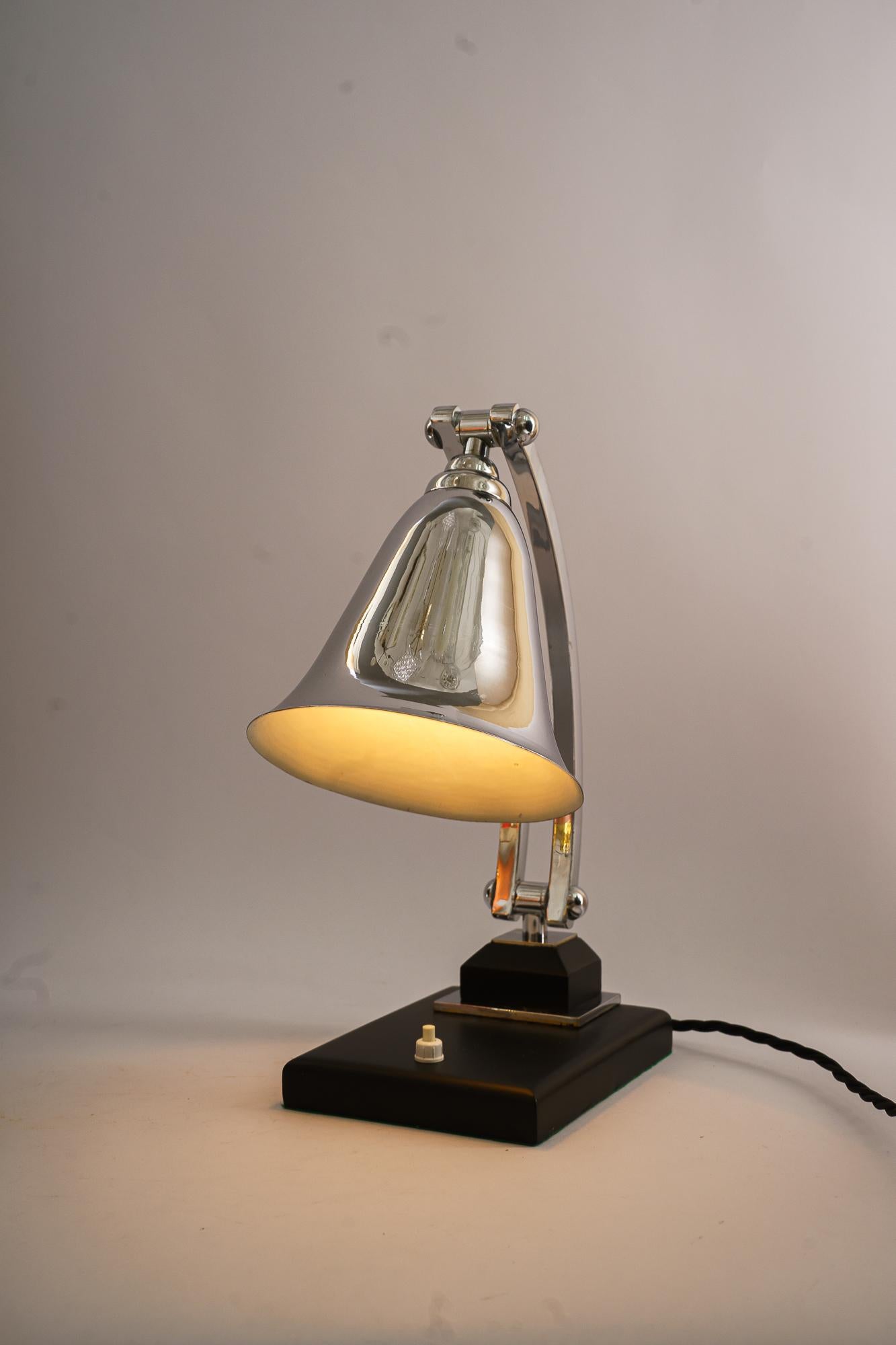 Art Deco Swiveling Chrome Table Lamp Vienna Around, 1930s For Sale 2