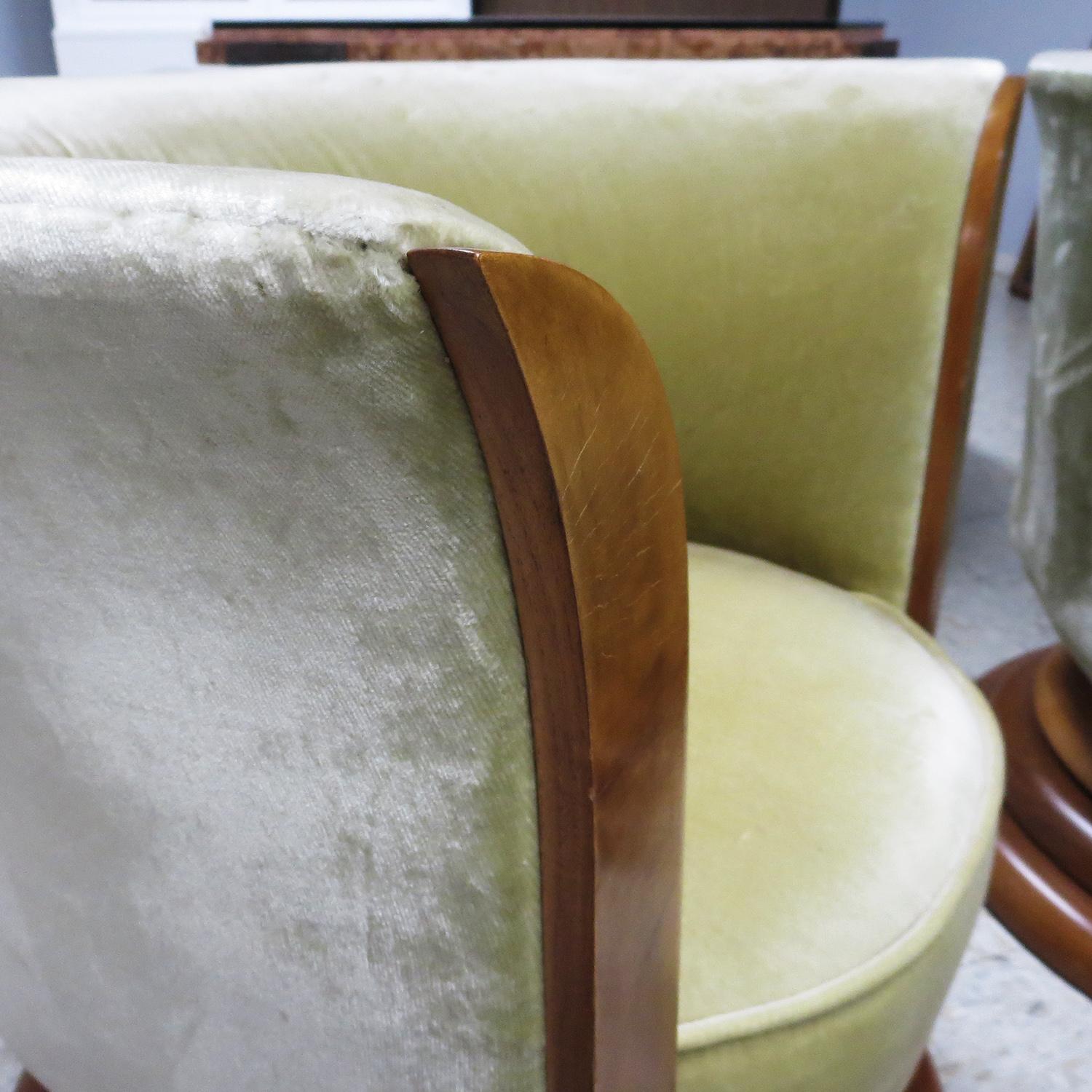 Art Deco Swiveling Tulip Chairs from Hotel Le Malandre 1