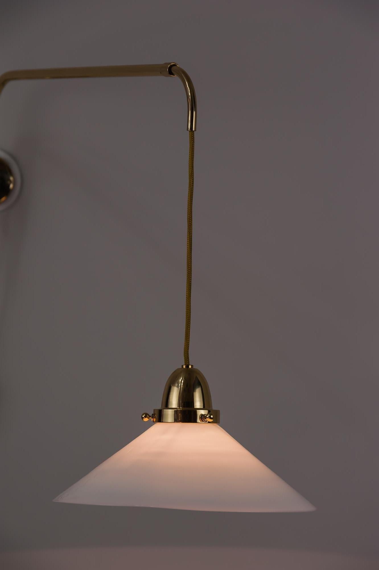 Art Deco Swivelling and Extendable Wall Lamp, circa 1920s 5