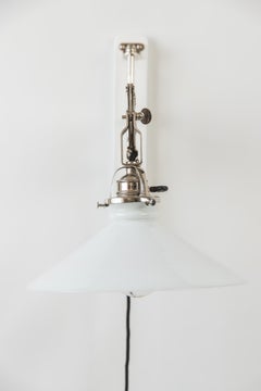 Schwenkbare und ausziehbare Art Deco Wandlampe aus Nickel mit Glasschirm, um 1920