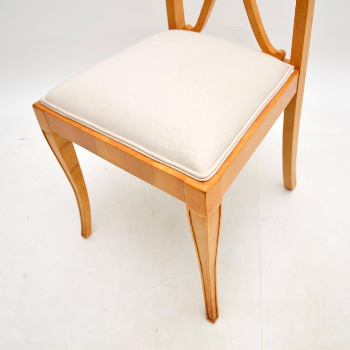 Art Deco Sycamore Dressing Table and Chair by Hille For Sale 10
