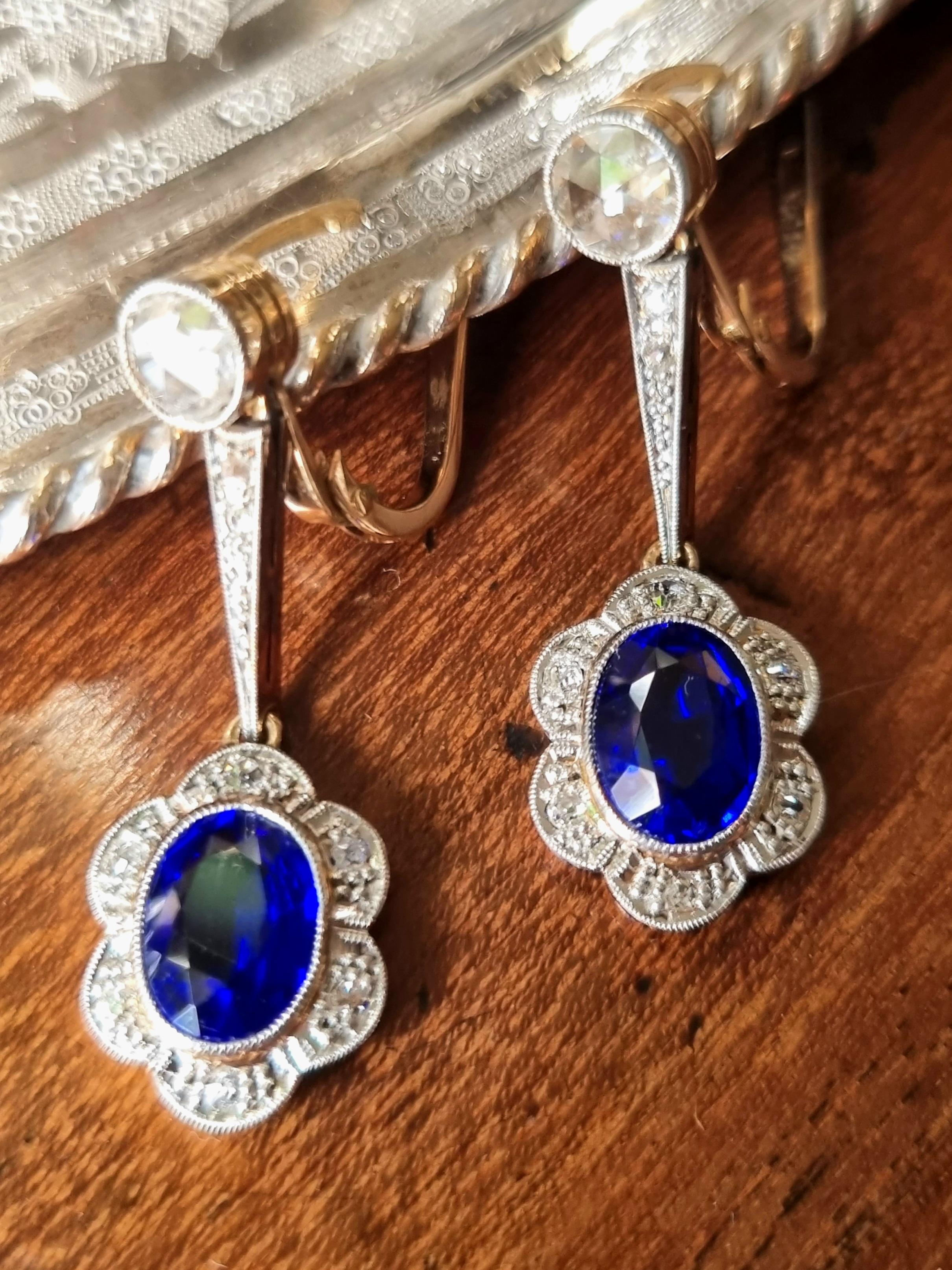 Art Deco Synthetic Blue Sapphire and Diamond Platinum Earrings For Sale 3