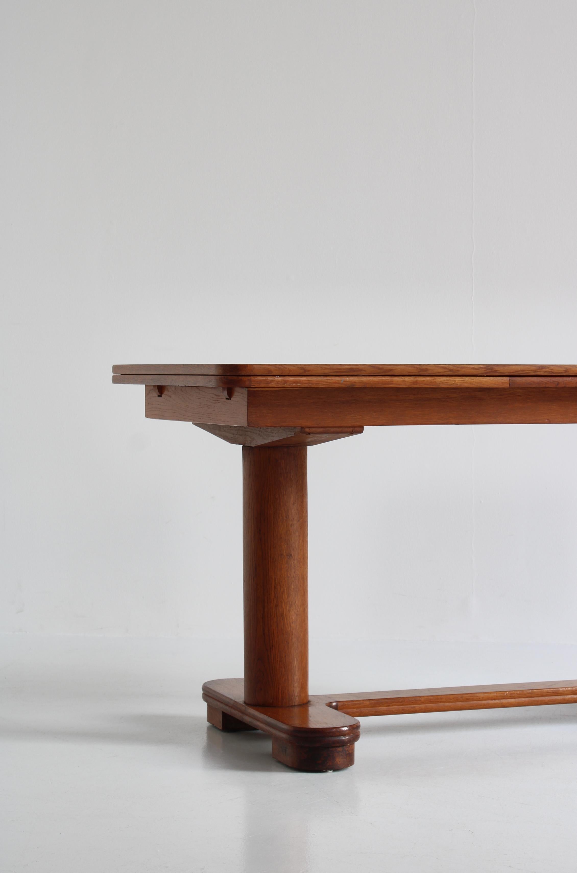 Art Deco Table by Danish Cabinetmaker in Patinated Oak, 1930s For Sale 5