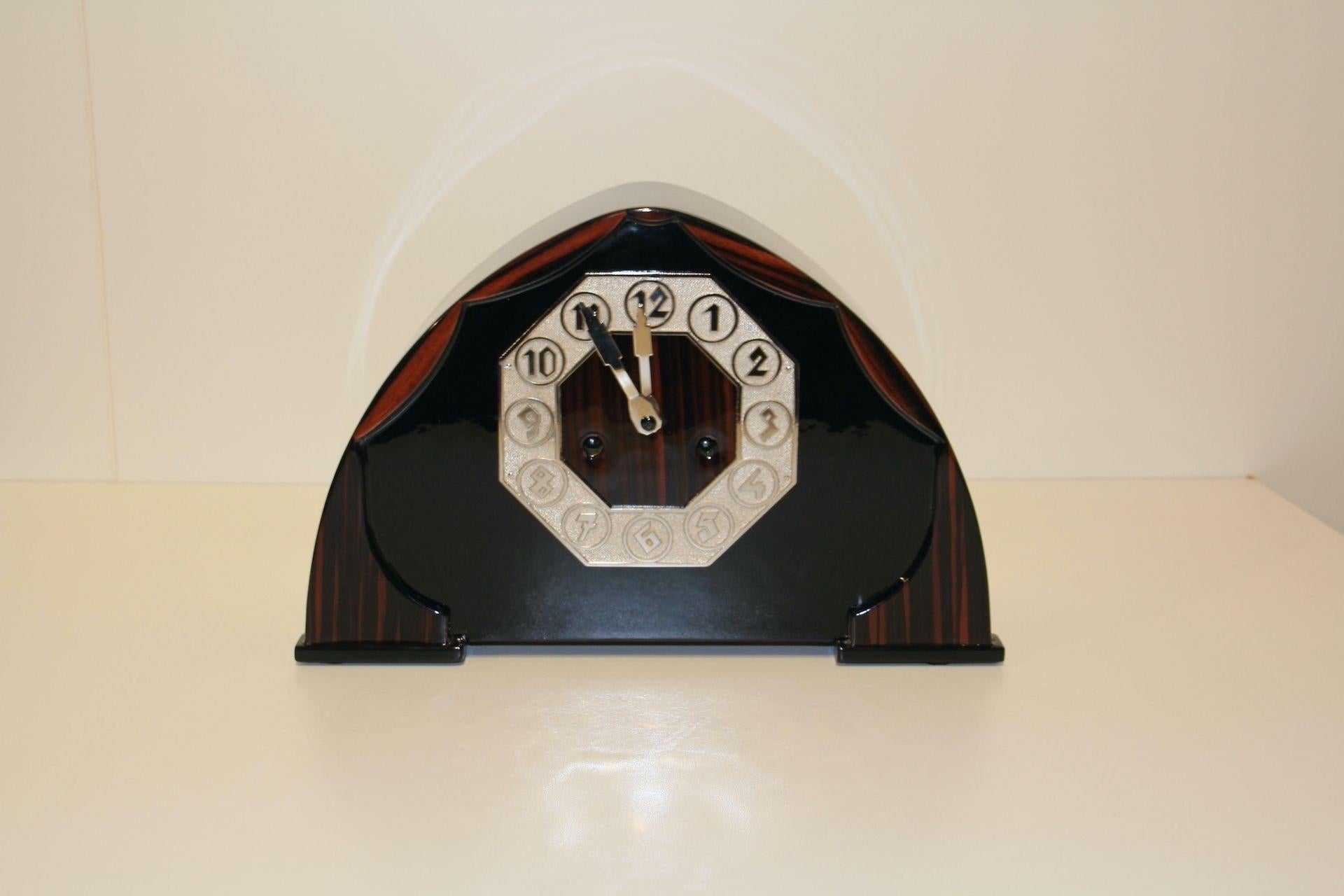 Lacquered Art Deco Table Clock, Macassar, Lacquer, Nickel, Netherlands circa 1925 For Sale