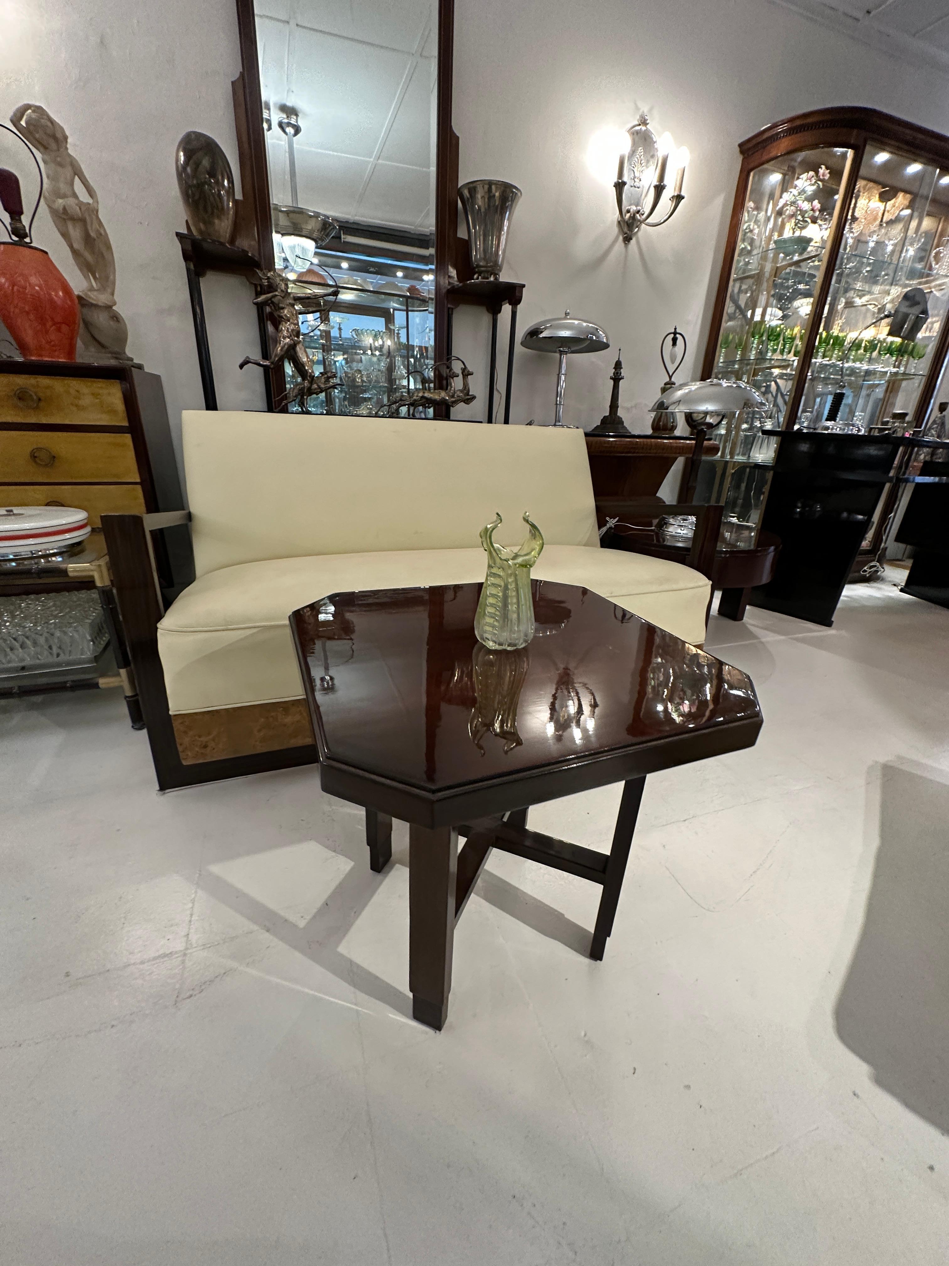 Table Art Déco, France, 1930, matériau, bois en vente 1