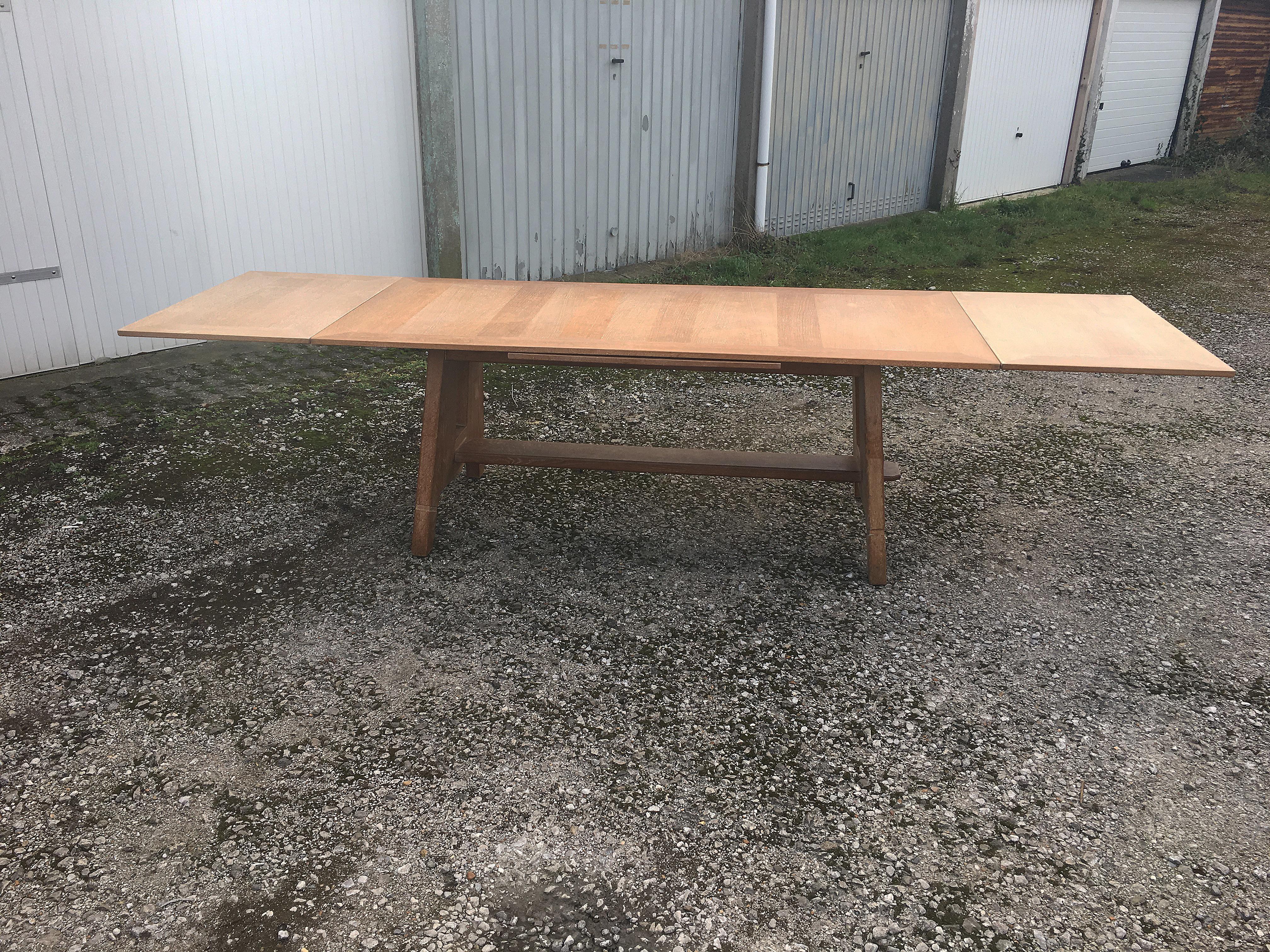 Art Deco Table in Oak in the Style of Charles Dudouyt, circa 1940 For Sale 3