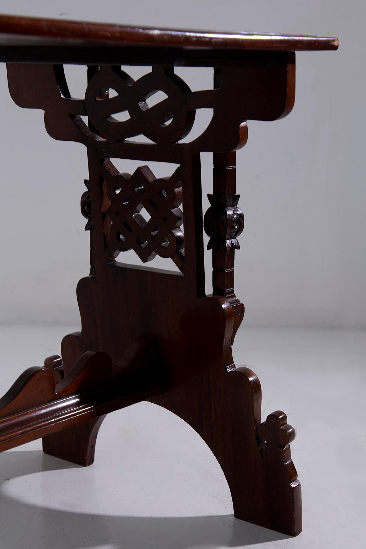 Table Art Déco en bois et motif floral Bon état - En vente à Milano, IT