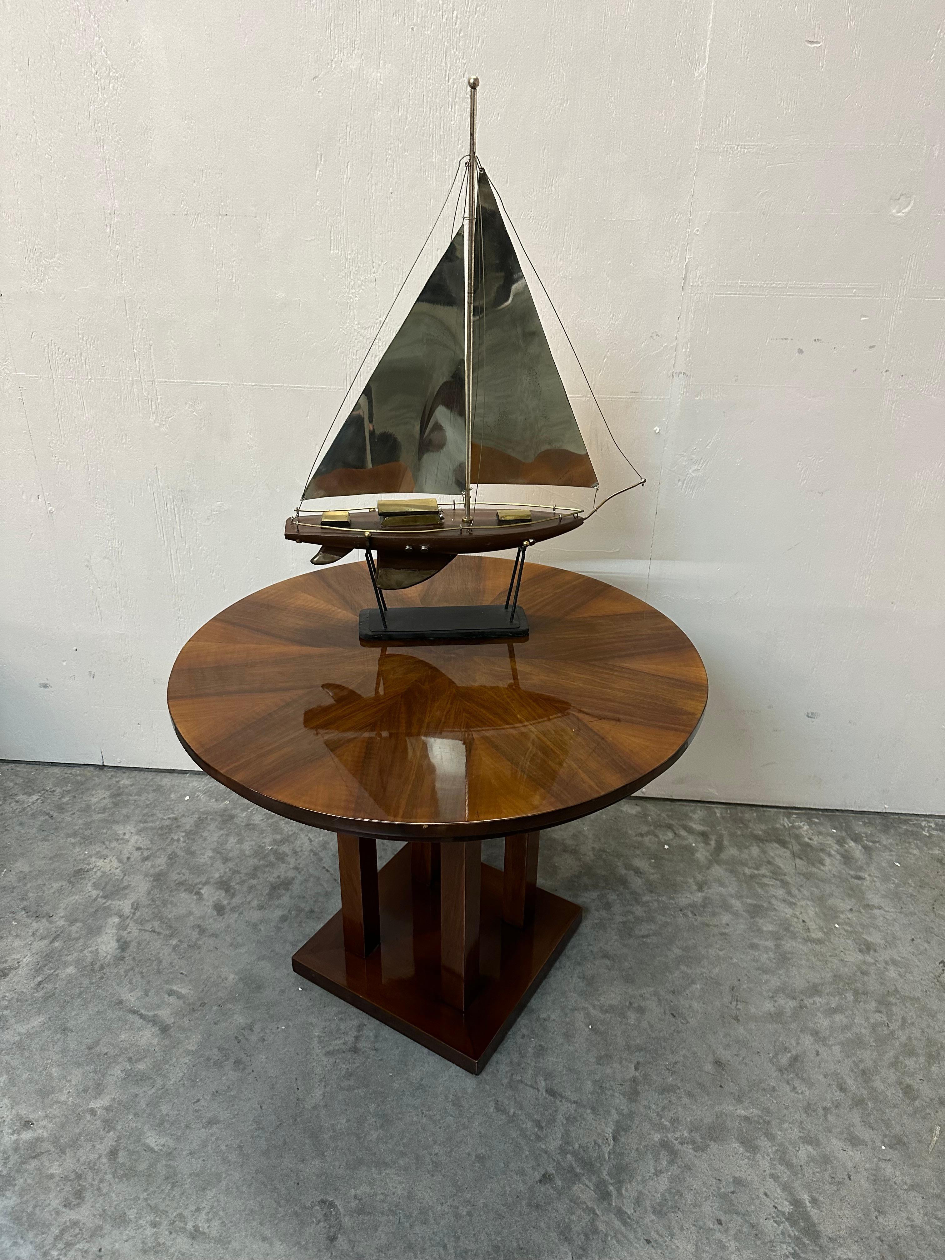 Art Deco Table in Wood, French, 1930 For Sale 1