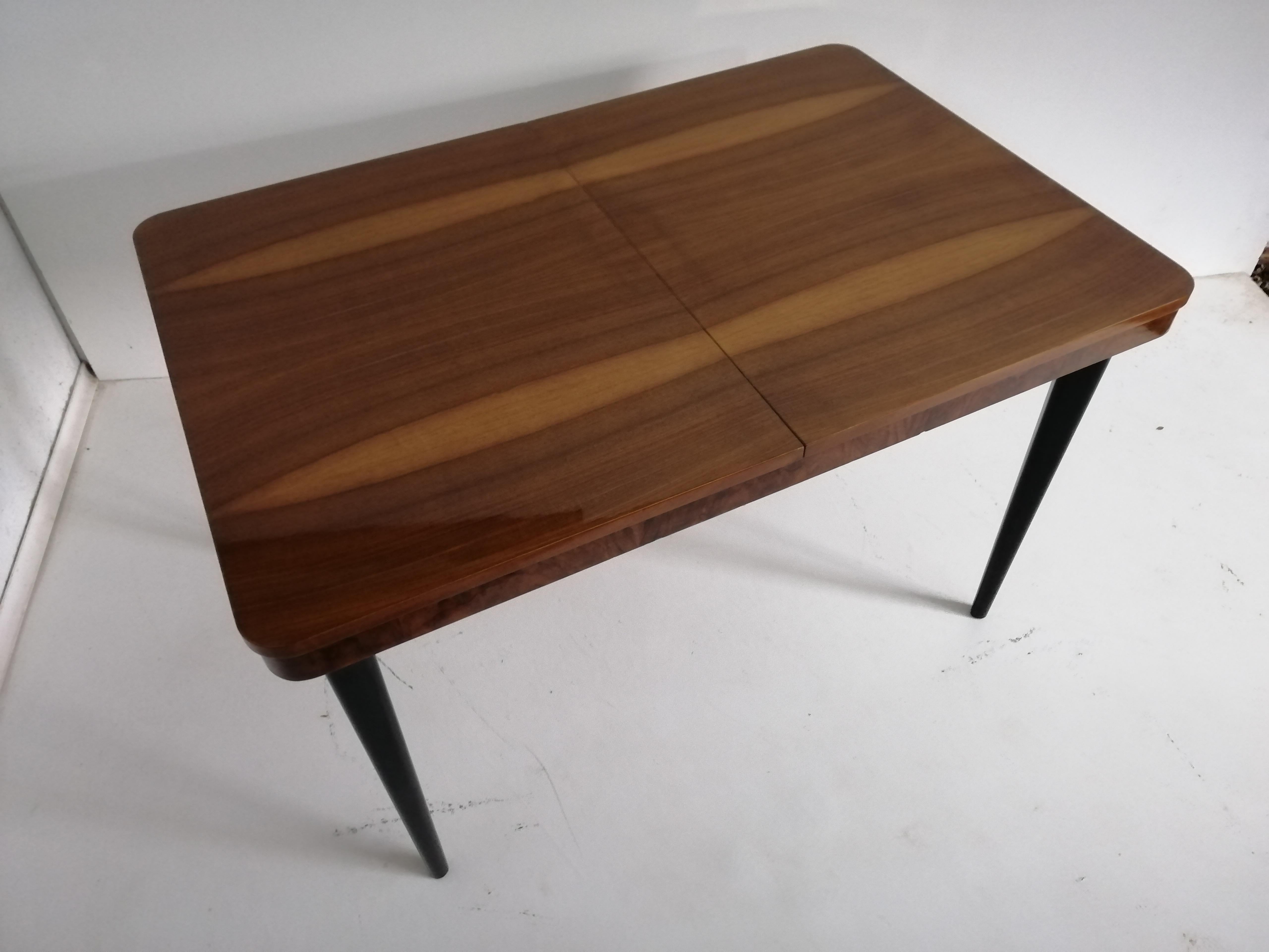 Mid-20th Century Art Deco Table J. Halabala For Sale