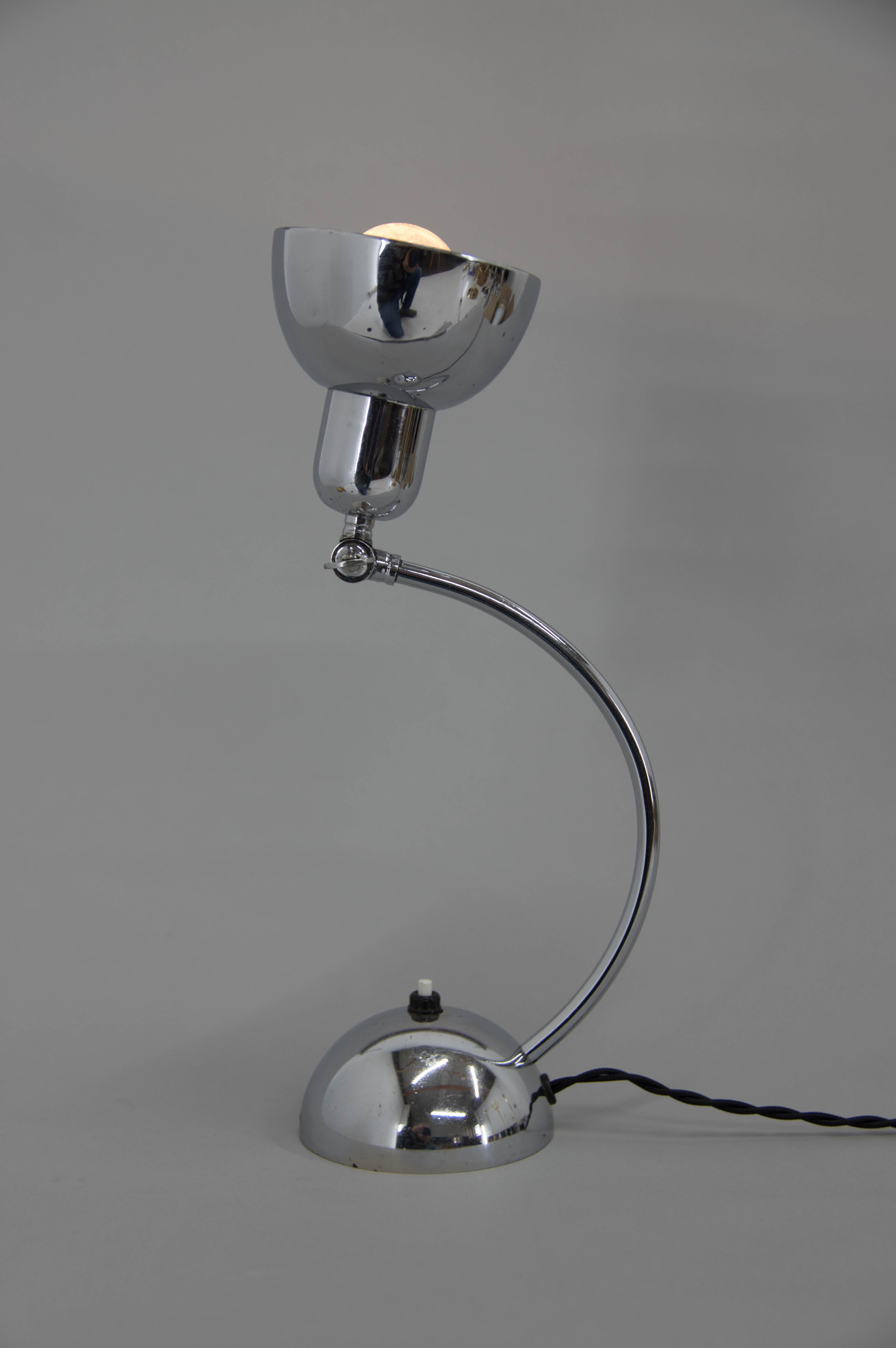 Art Deco Table Lamp, 1930s, Restored In Good Condition For Sale In Praha, CZ
