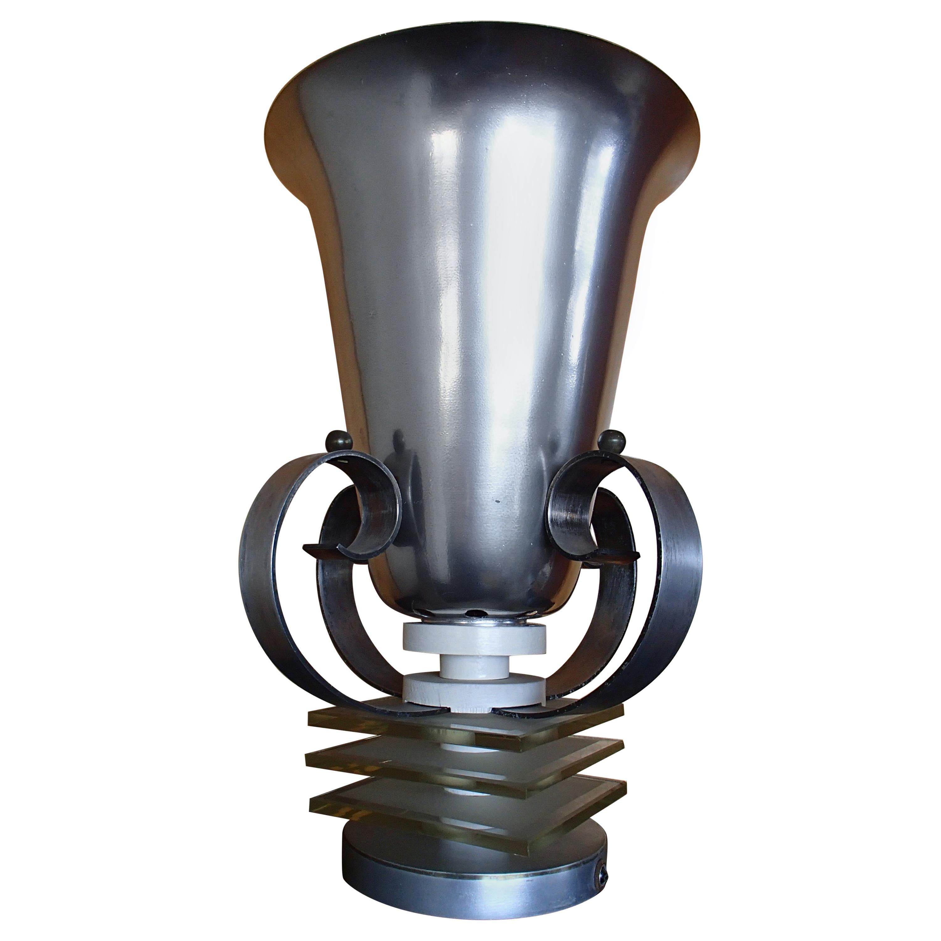 Lampada da tavolo Art Deco in alluminio e vetro