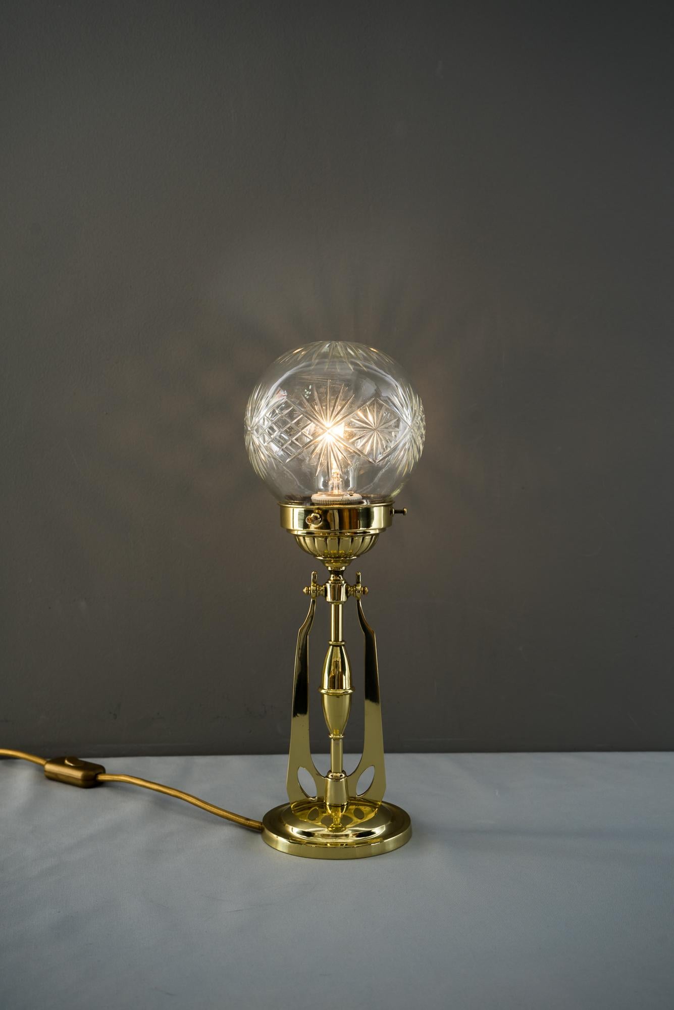 Art Deco Table Lamp circa 1918 with Original Cut-Glass 4