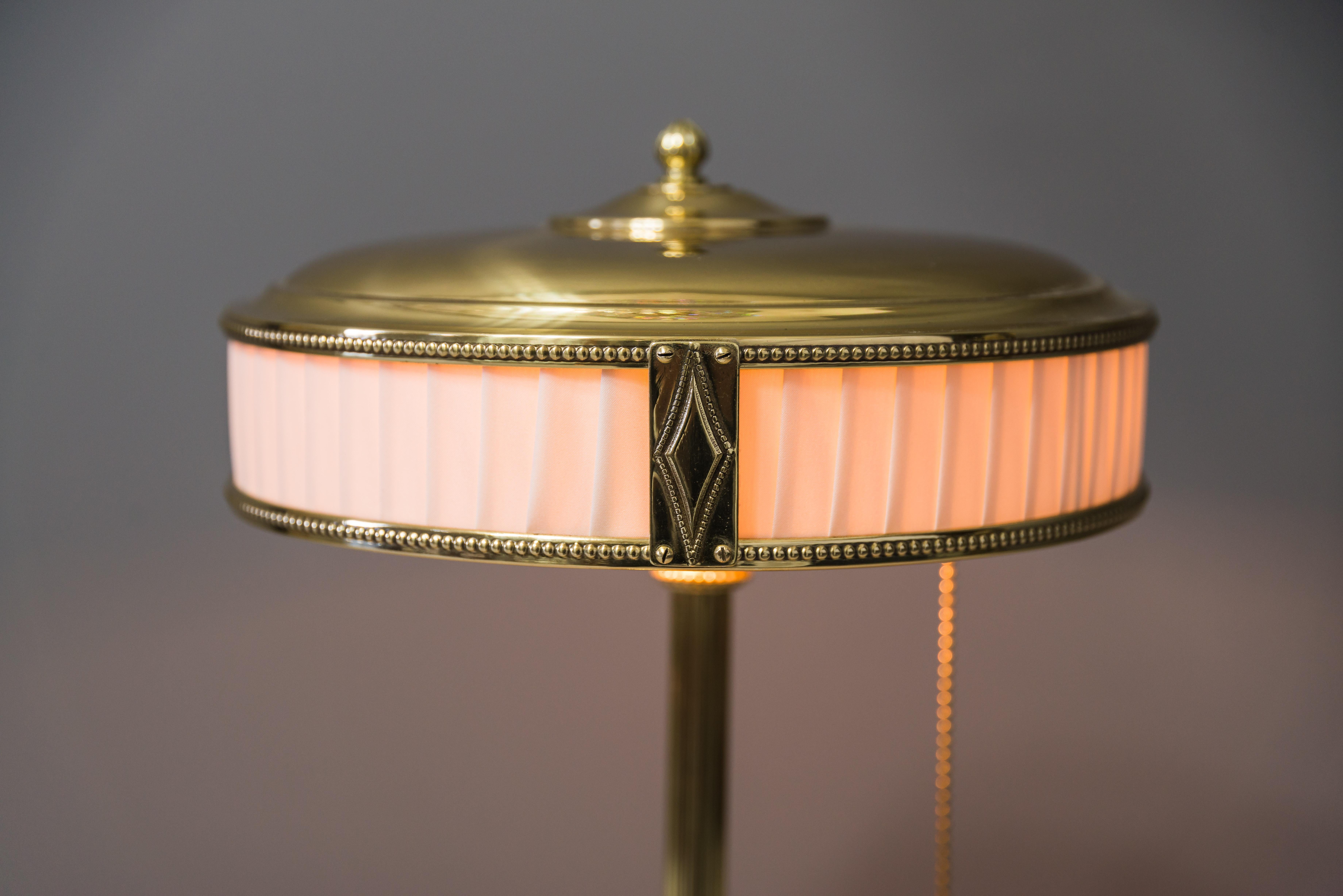 Early 20th Century Art Deco Table Lamp, circa 1920s