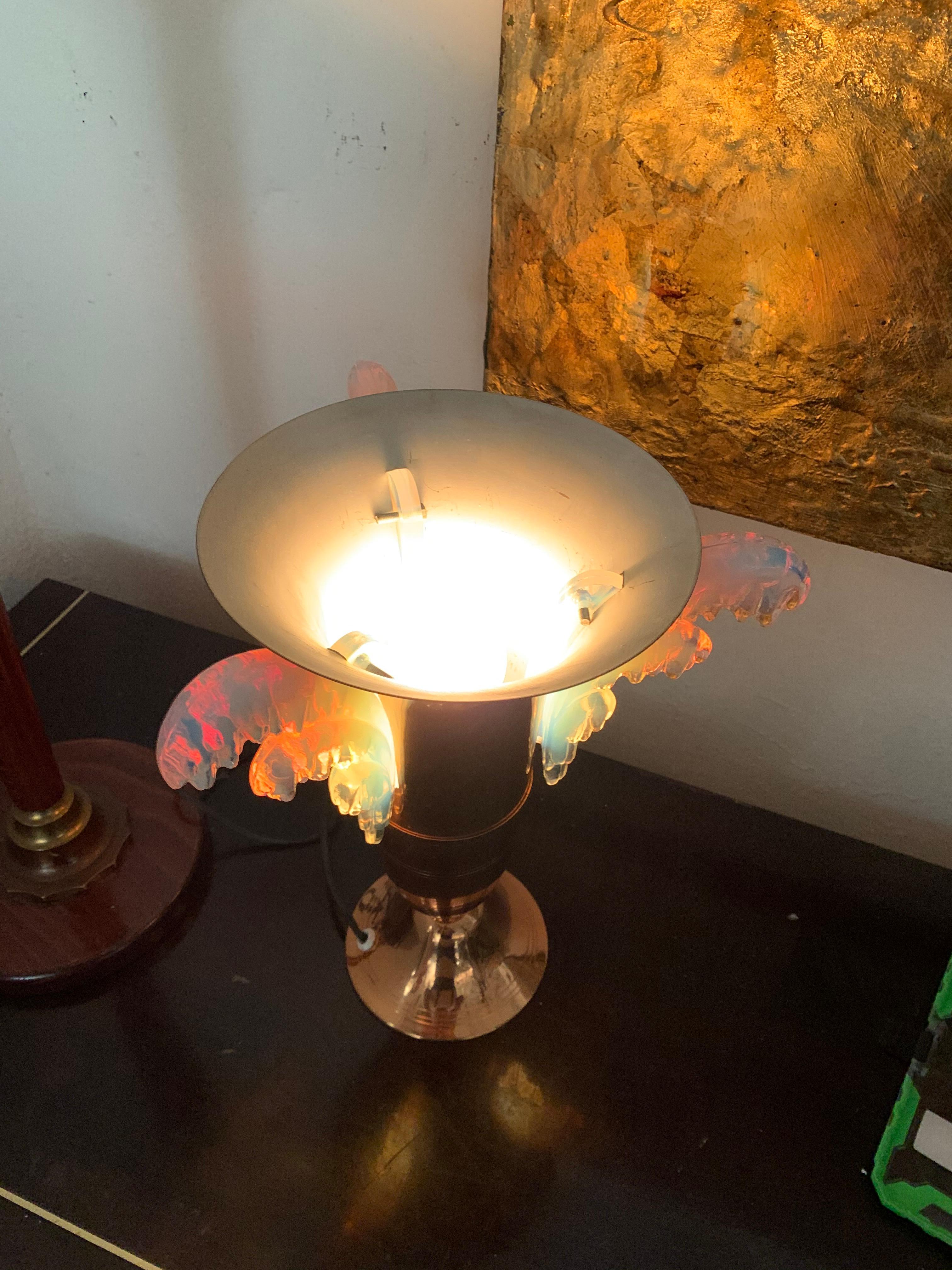 Art Deco Tischlampe Petitot zugeschrieben:: Glas signiert EZAN:: Frankreich um 1940er Jahre (Französisch)