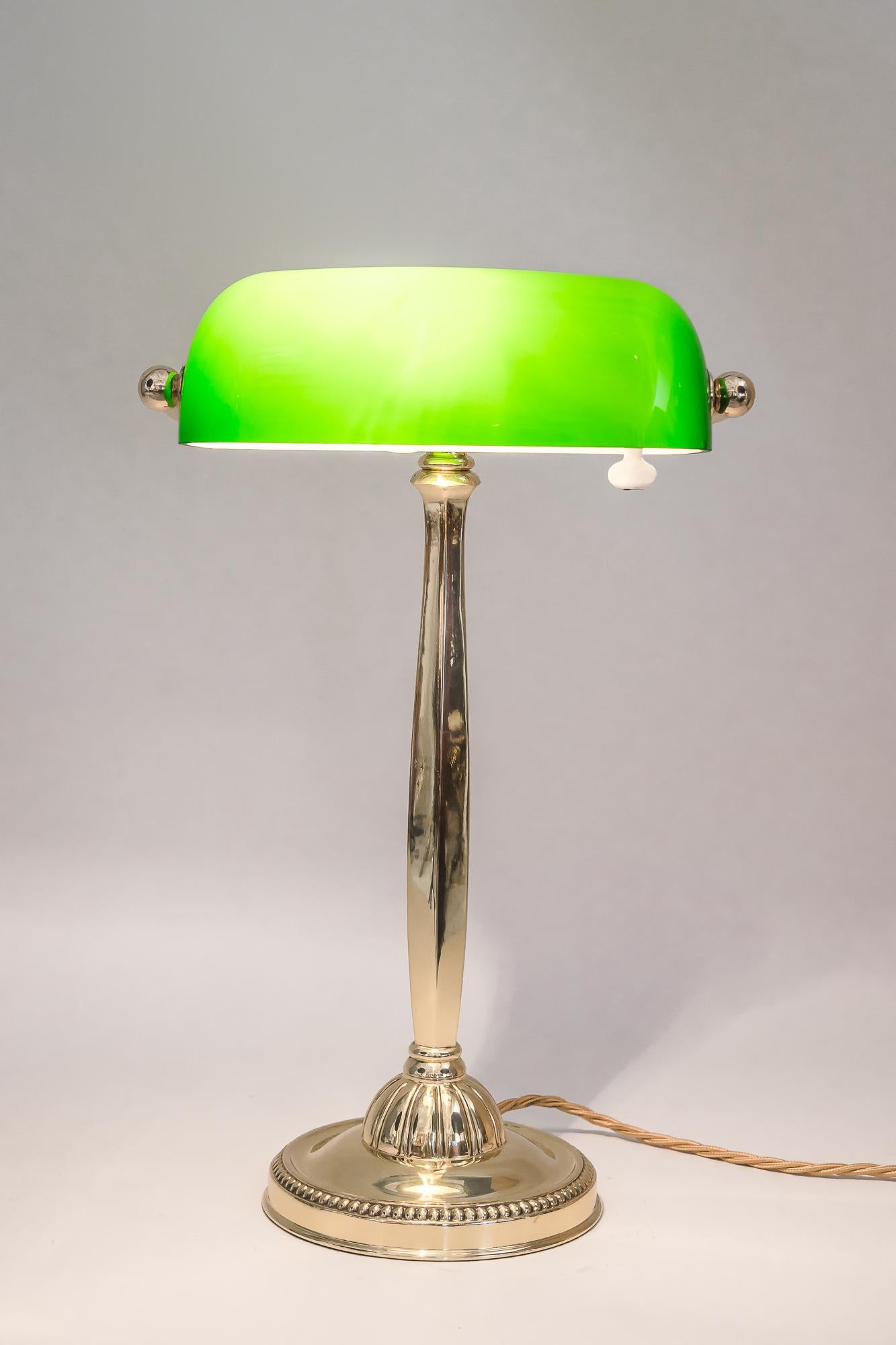 Art Deco Table Lamp 'Banker Lamp' Vienna, around 1920s 6