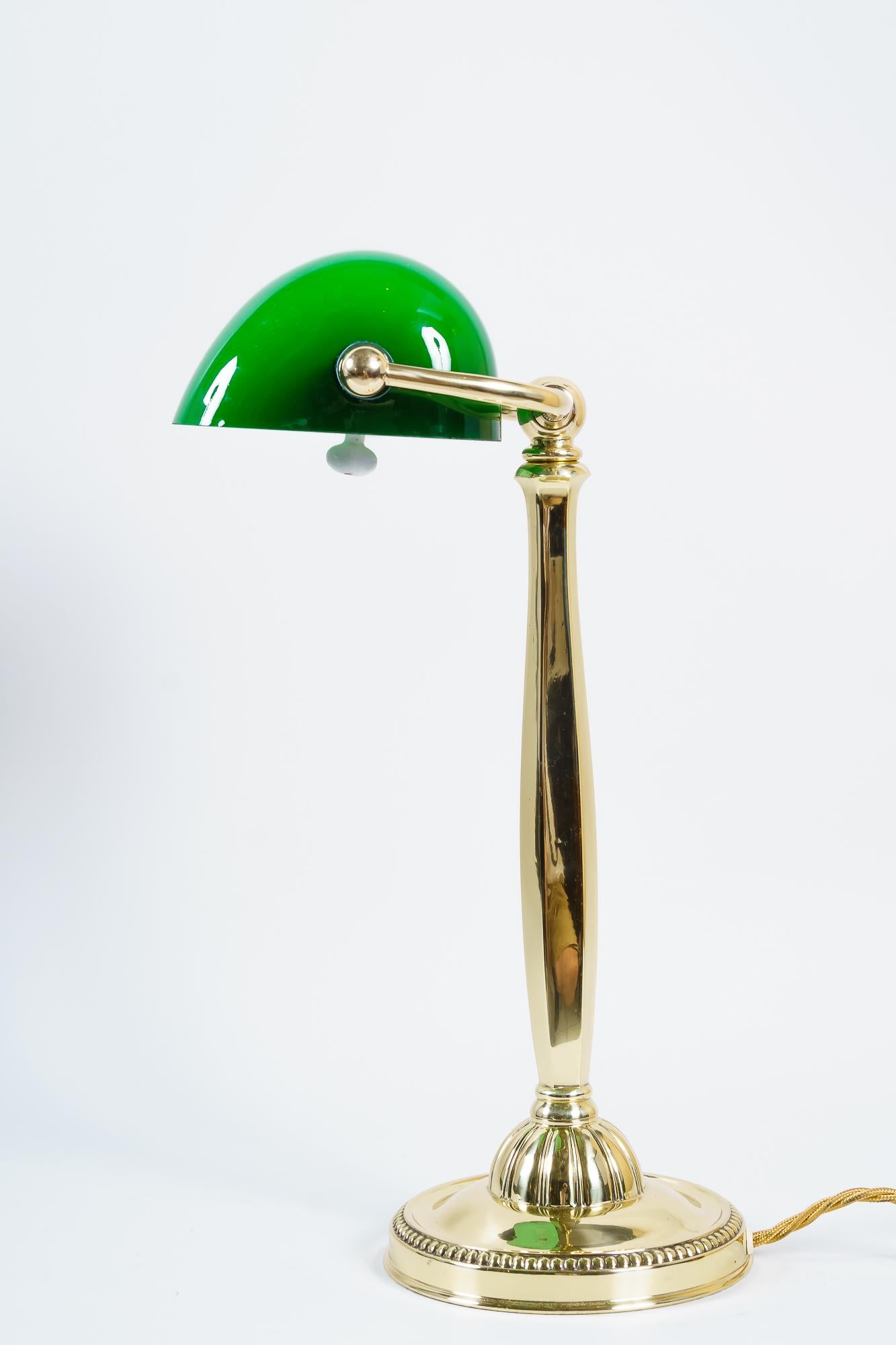 Lacquered Art Deco Table Lamp 'Banker Lamp' Vienna, around 1920s
