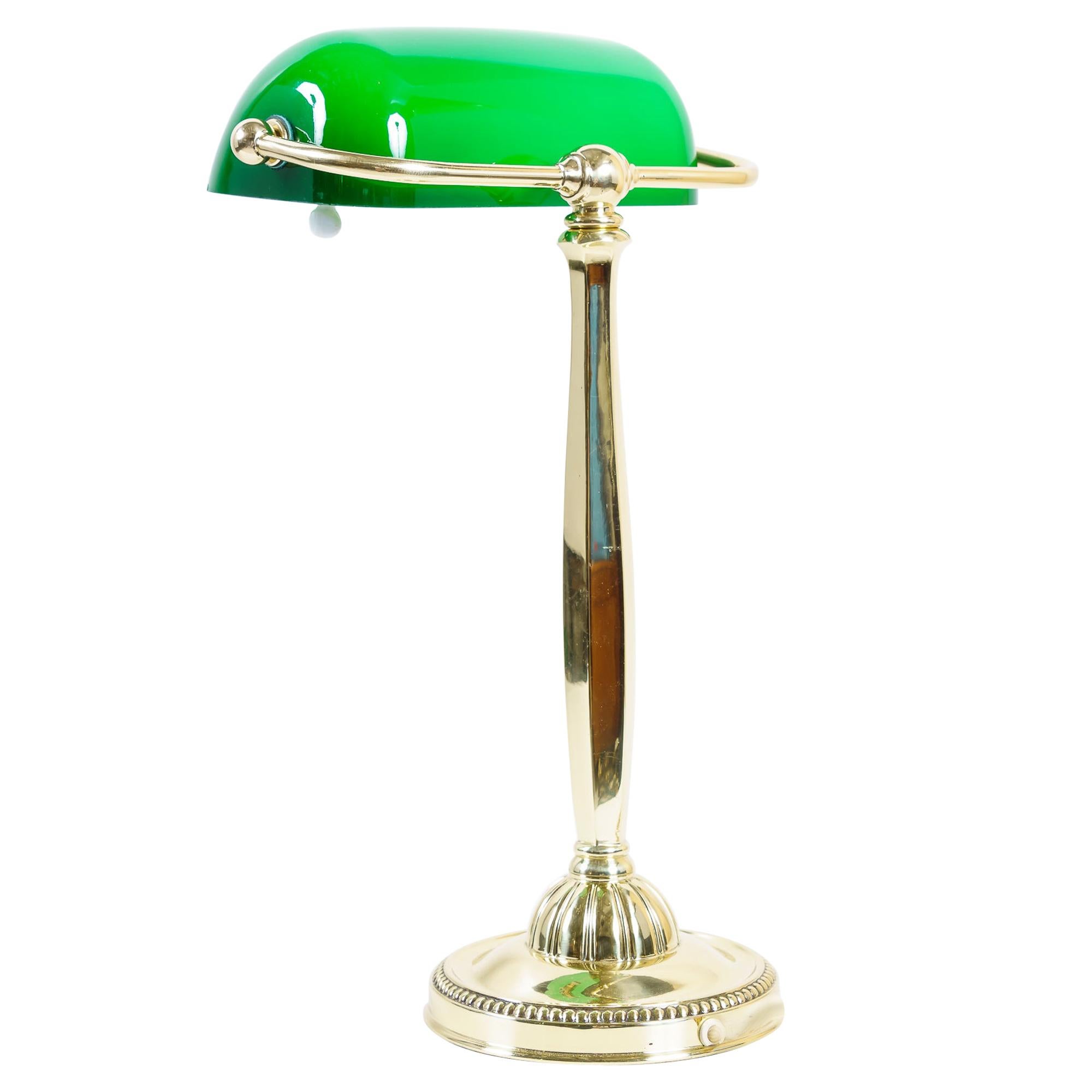 Art Deco Table Lamp 'Banker Lamp' Vienna, around 1920s