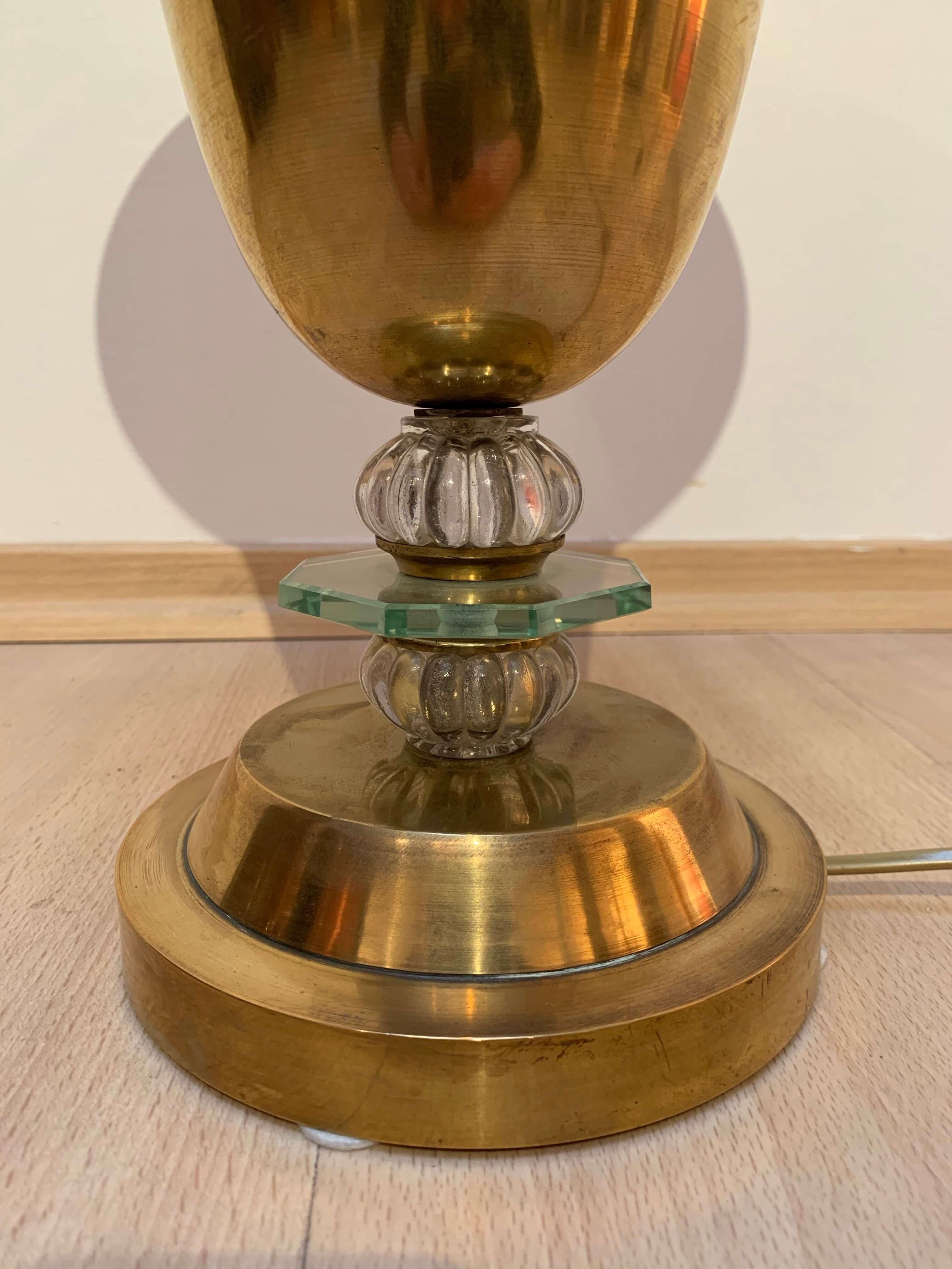 Art Deco Tischlampe, Messing und Glas, Paris, Frankreich, um 1930 im Zustand „Gut“ im Angebot in Regensburg, DE