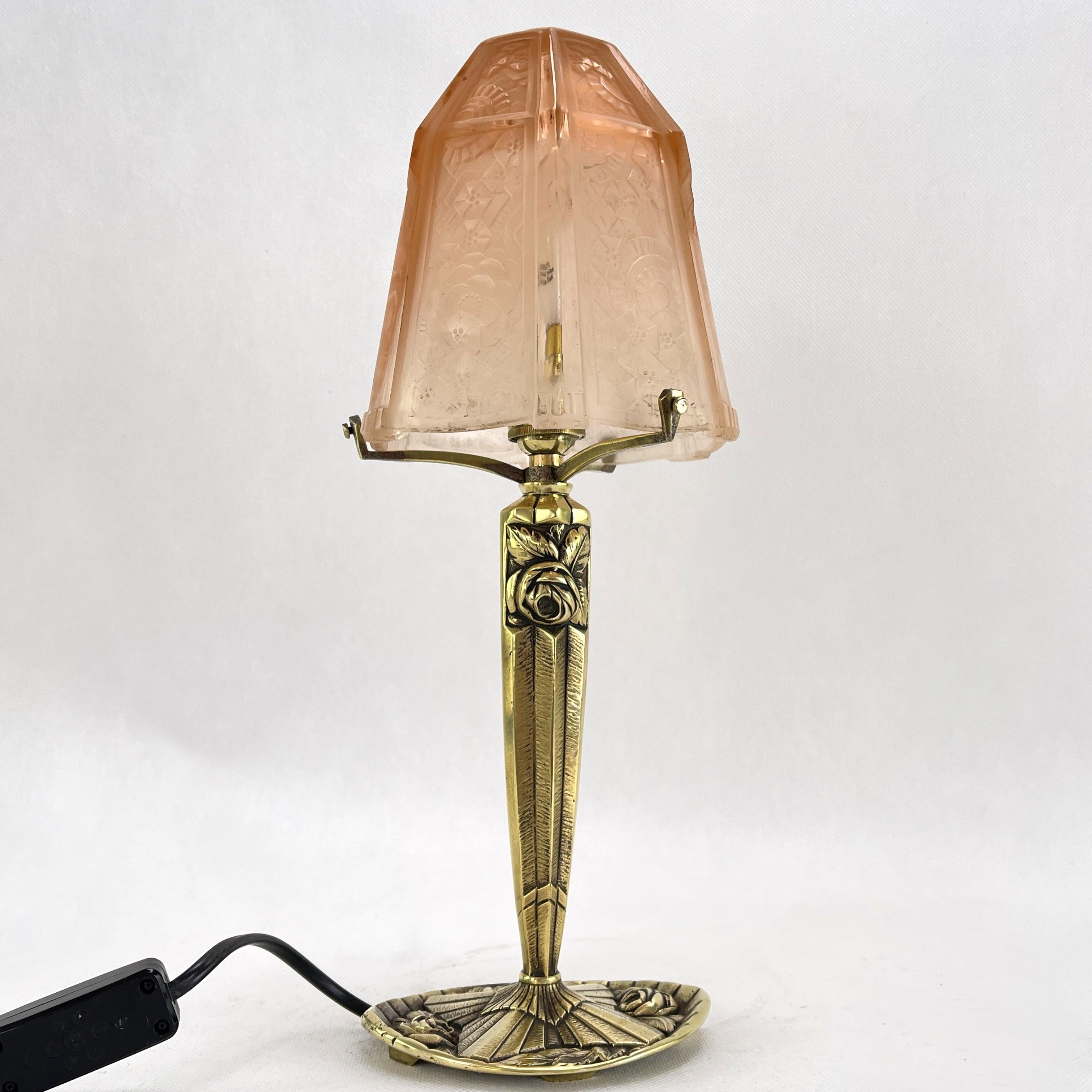 Early 20th Century Art Deco Table Lamp Bronze Lampe Pierre Maynadier & Cie.