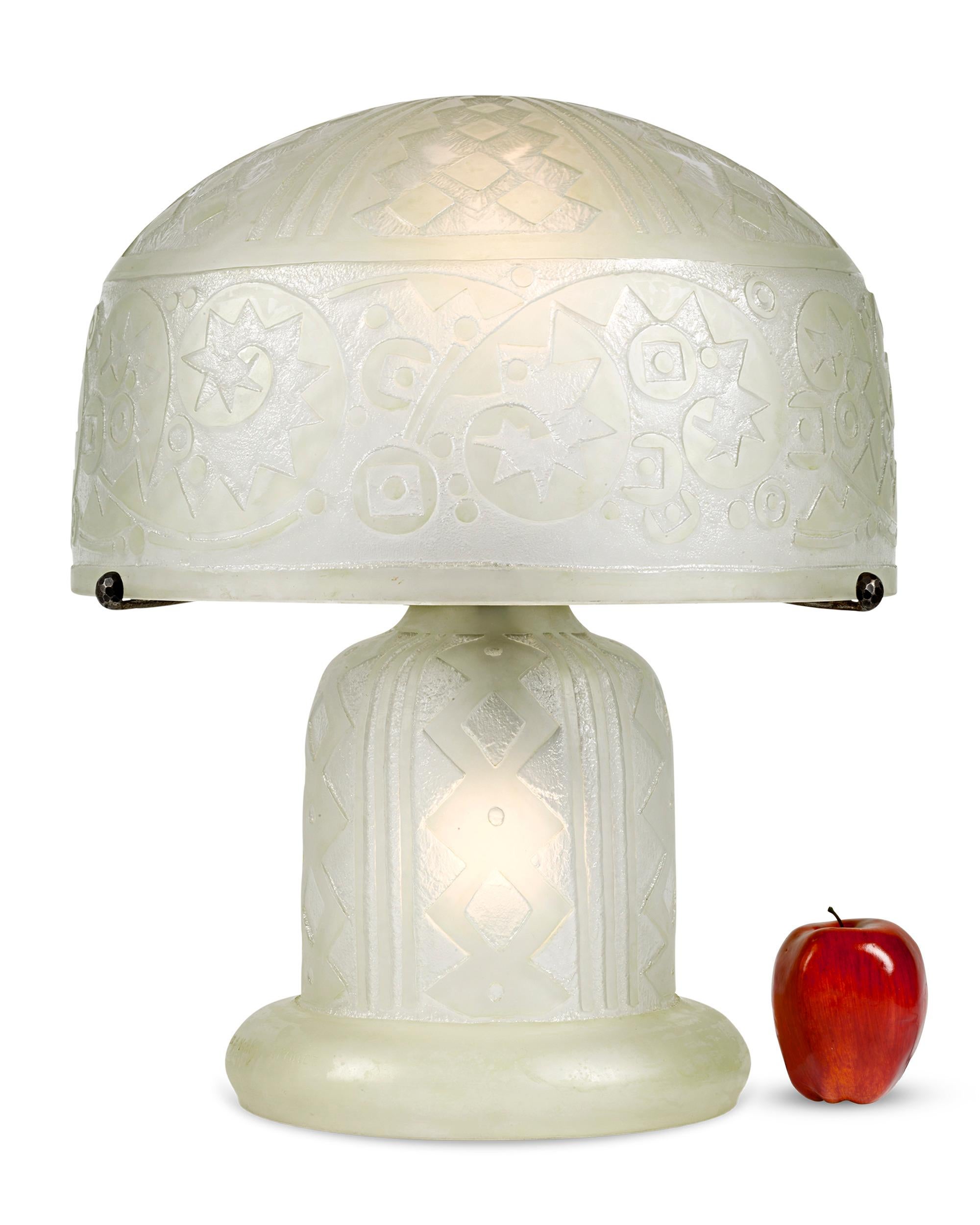 20th Century Art Deco Table Lamp by Daum Nancy