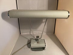 Art Déco table lamp by Eileen Gray. Manufacturer Jumo. France 1930s.