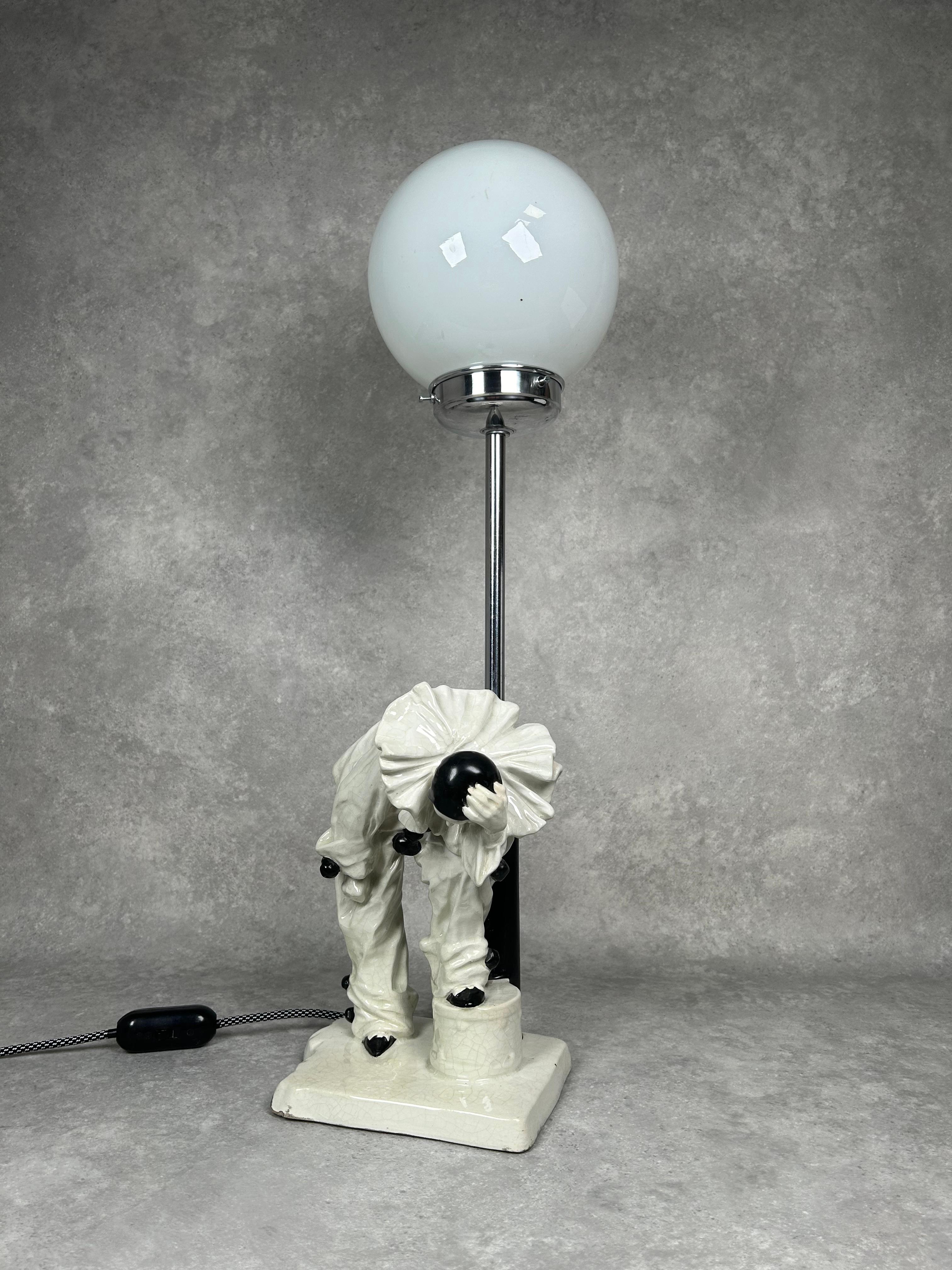 Art deco table lamp by Emanuel Kodet Julián for Bechyně in excellent original condition with new wires.