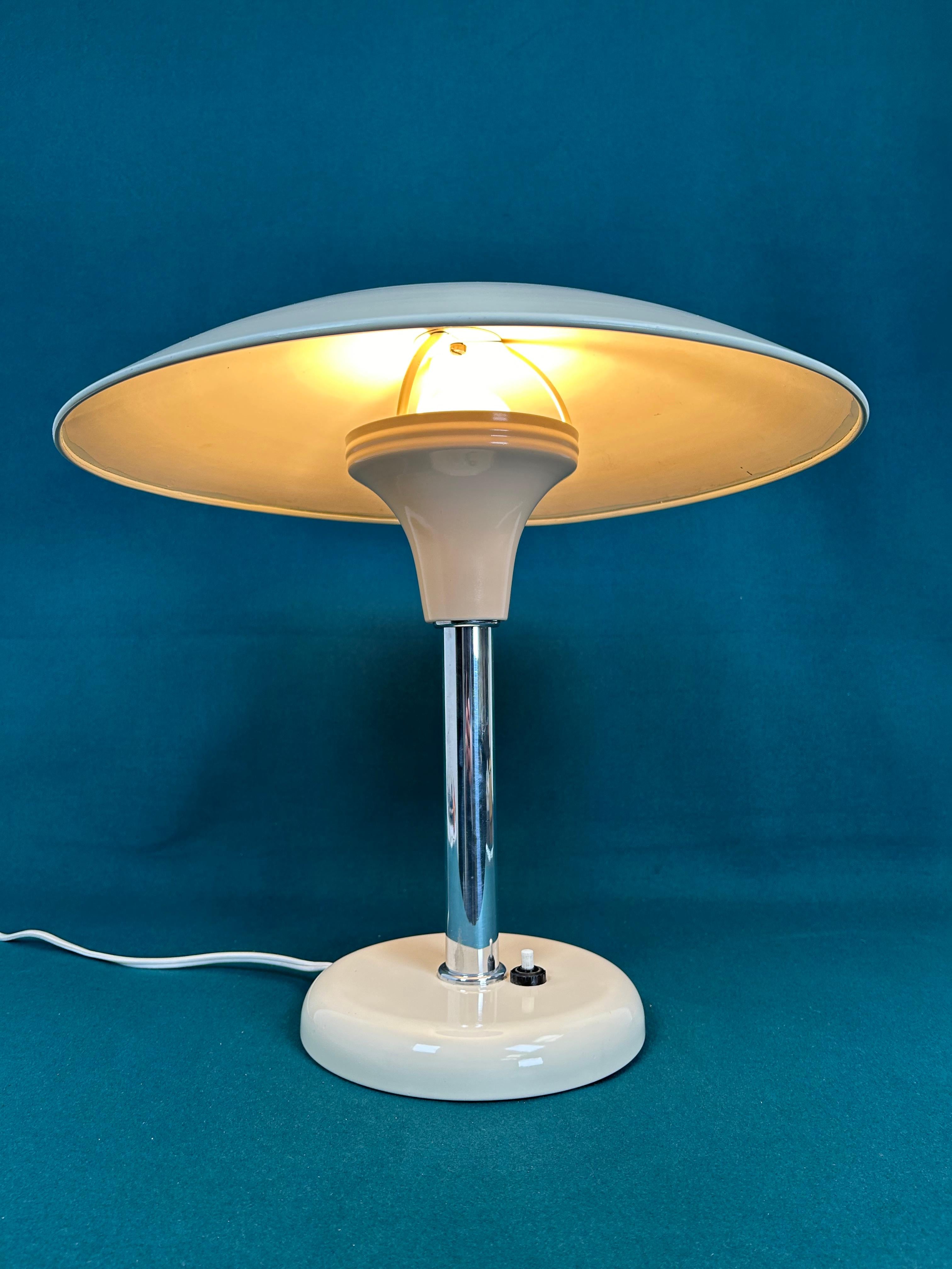 Art Deco Art deco table lamp by Max Schumacher 1934 for Metallwerk Werner Schröder For Sale
