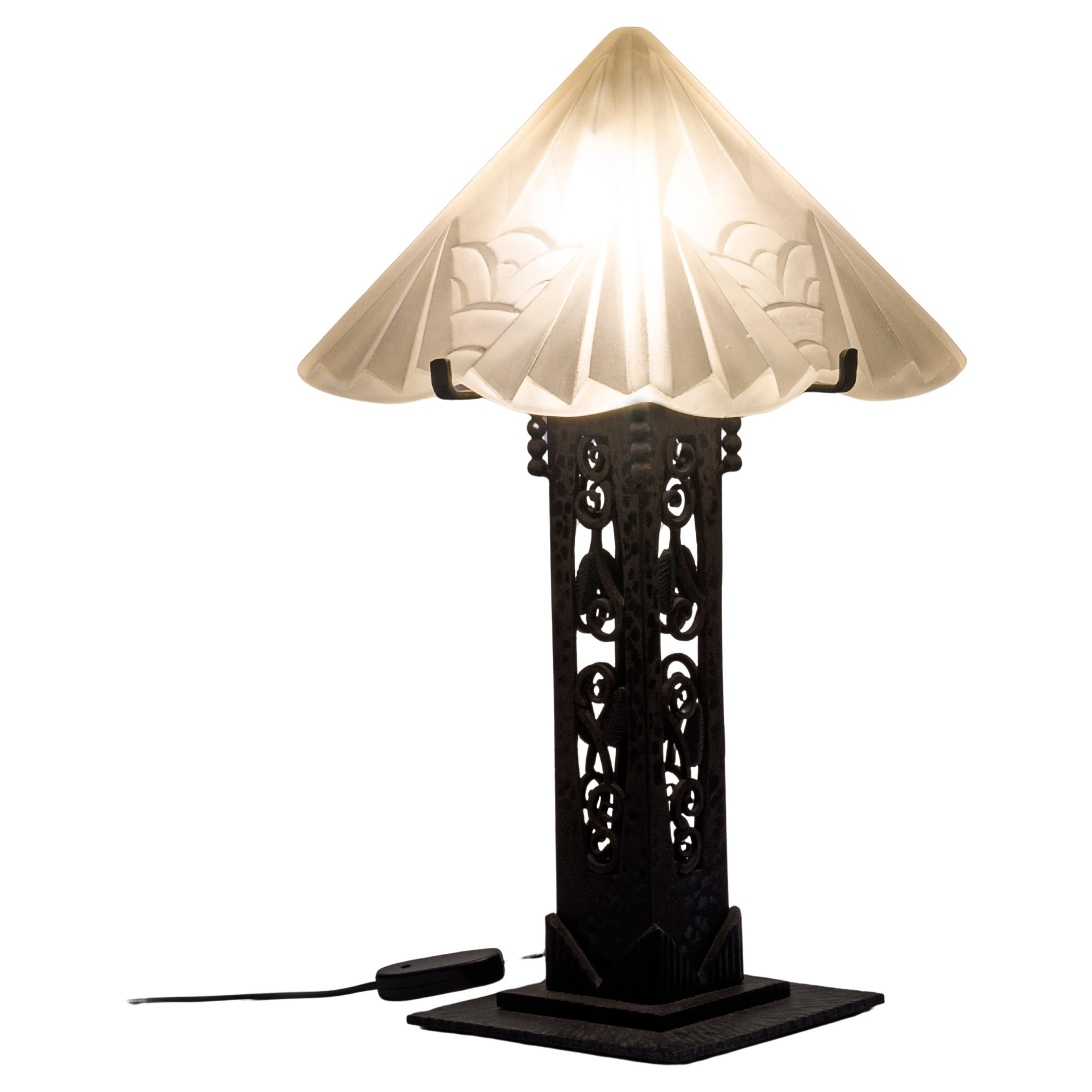 Art Deco Tischlampe von Muller Freres Luneville im Angebot