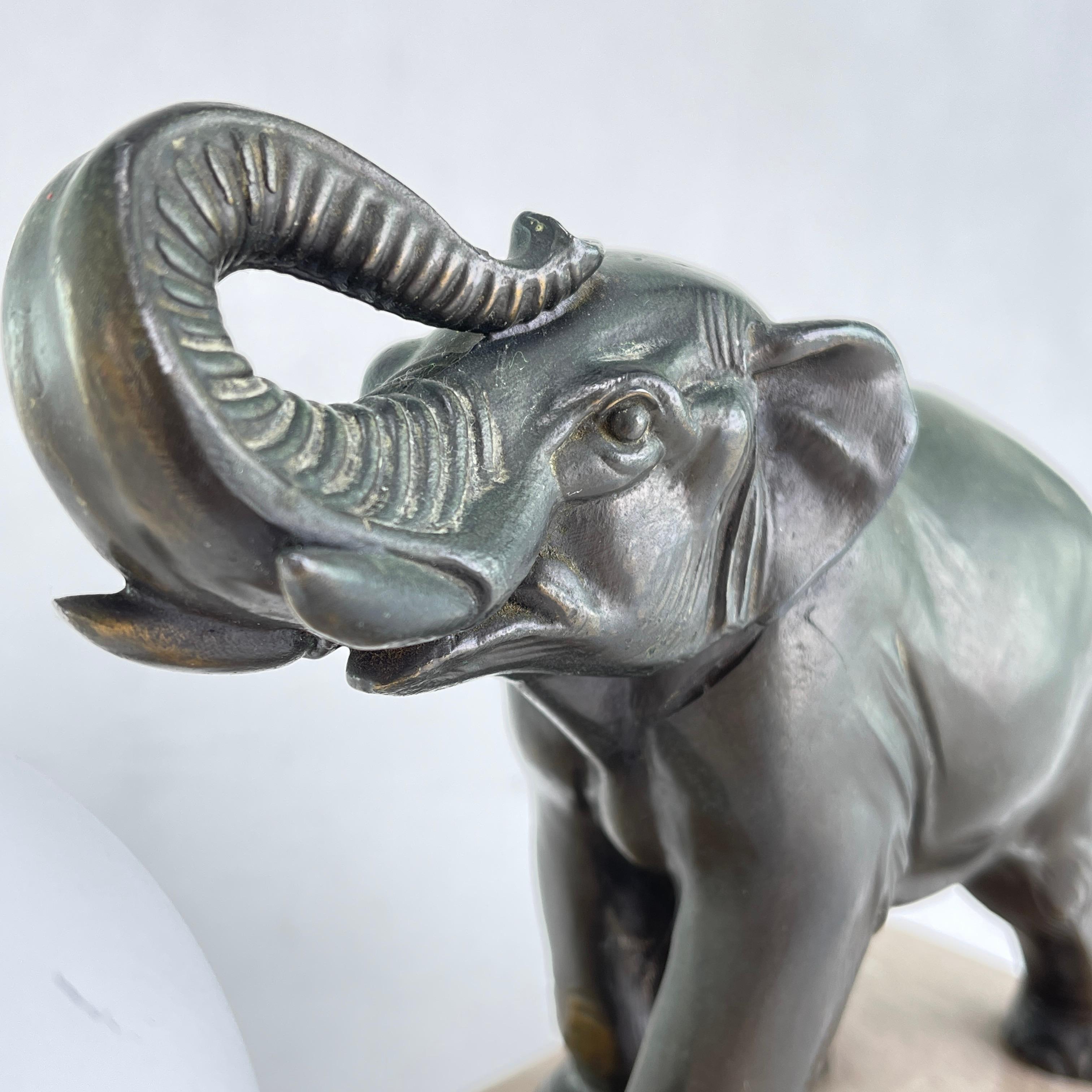 European Art Deco Table Lamp Elephant Sculpture, 1930s