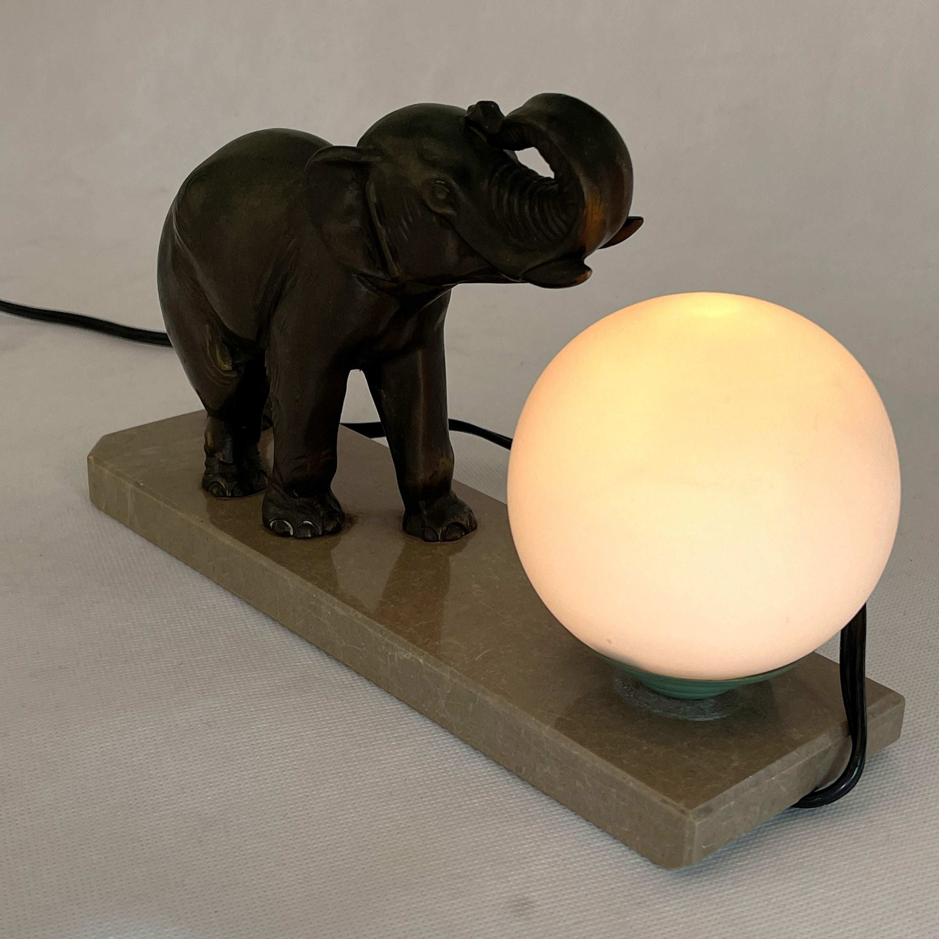 Art Deco Table Lamp Elephant Sculpture, 1930s 1