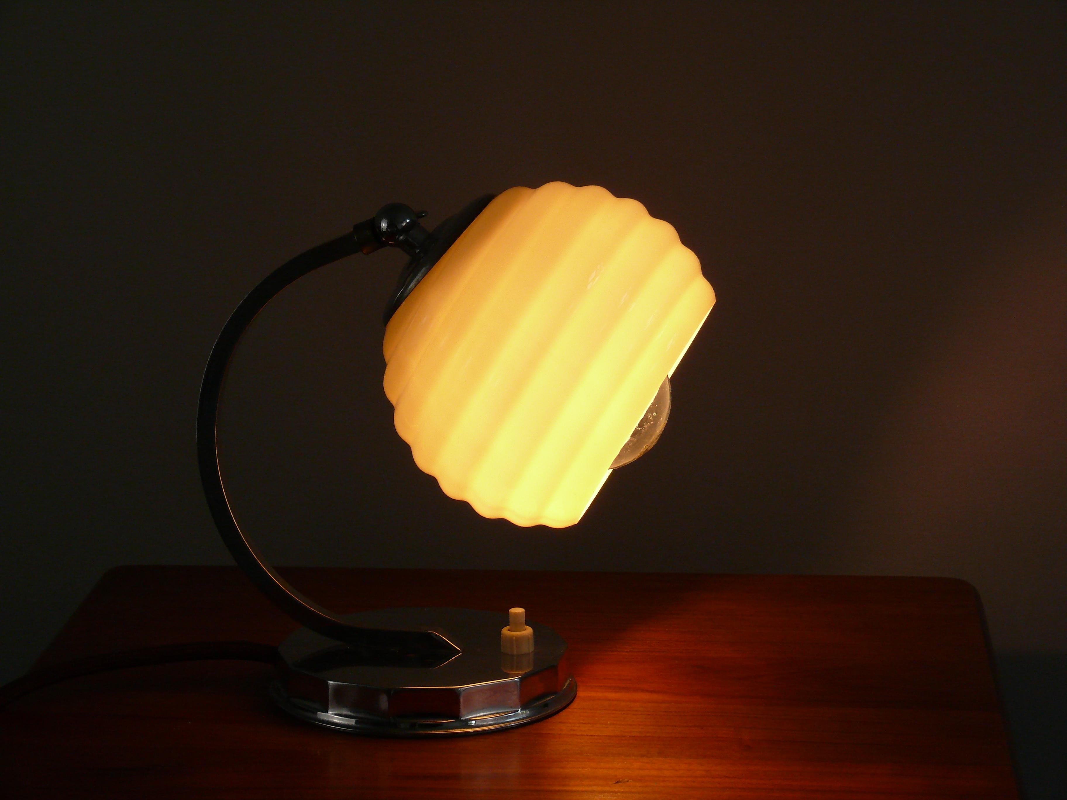 Art Déco Table Lamp For Sale 3