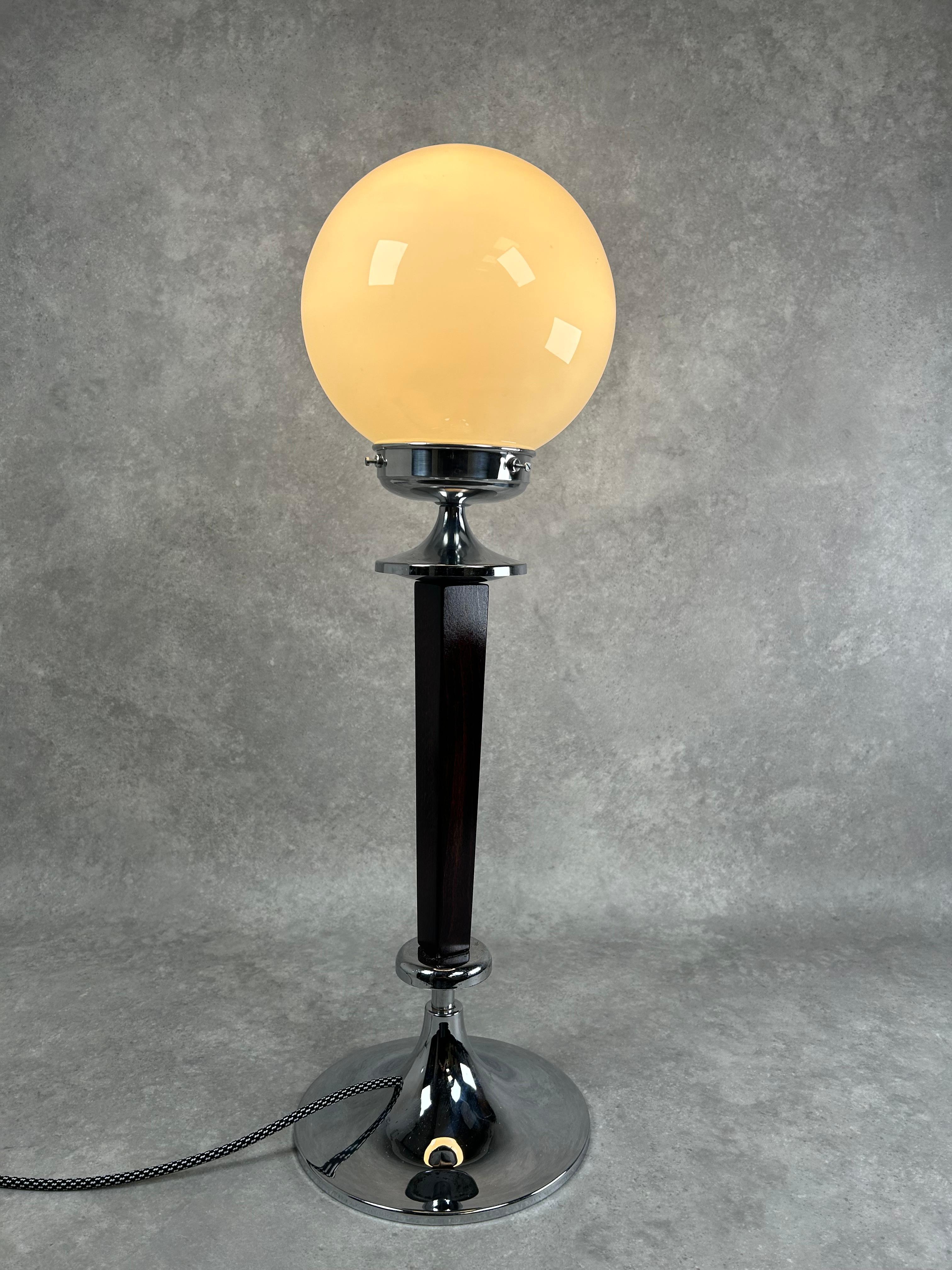 Art Deco Art deco table lamp For Sale